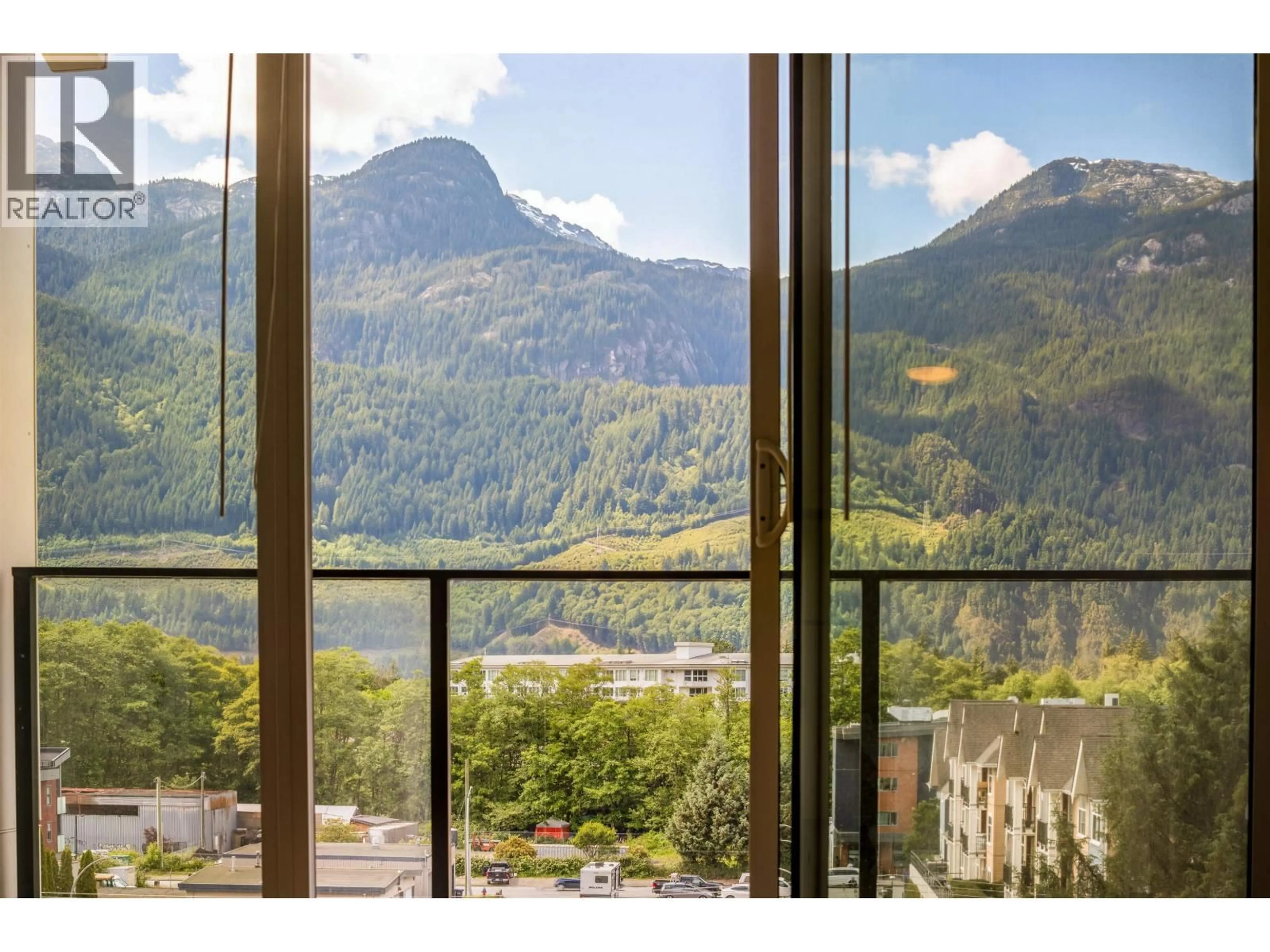 Unknown for 611 - 37881 CLEVELAND AVENUE, Squamish British Columbia V8B0Z7