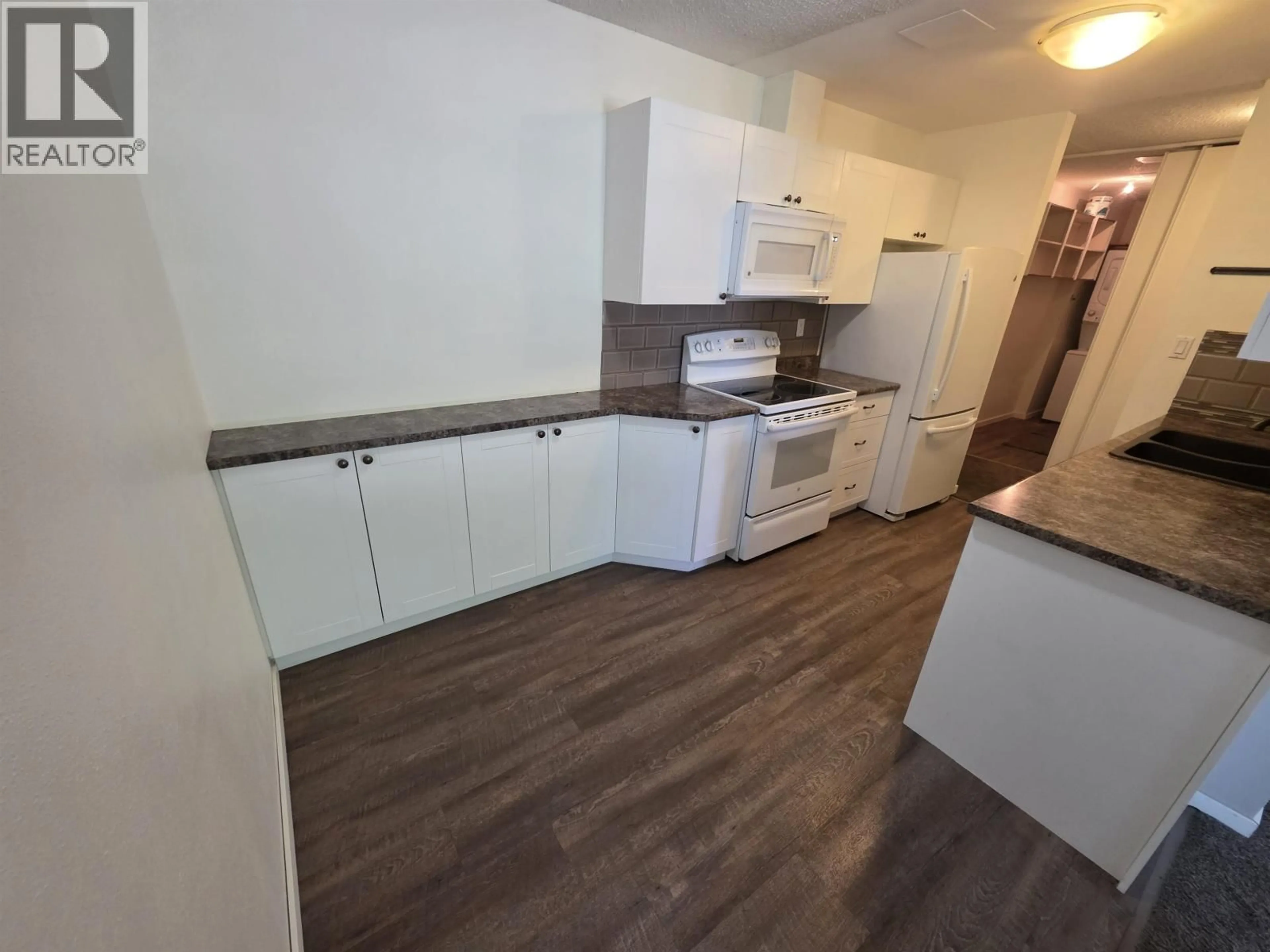 Standard kitchen, unknown for 2203 - 2607 PEAR STREET, Terrace British Columbia V8G4V5