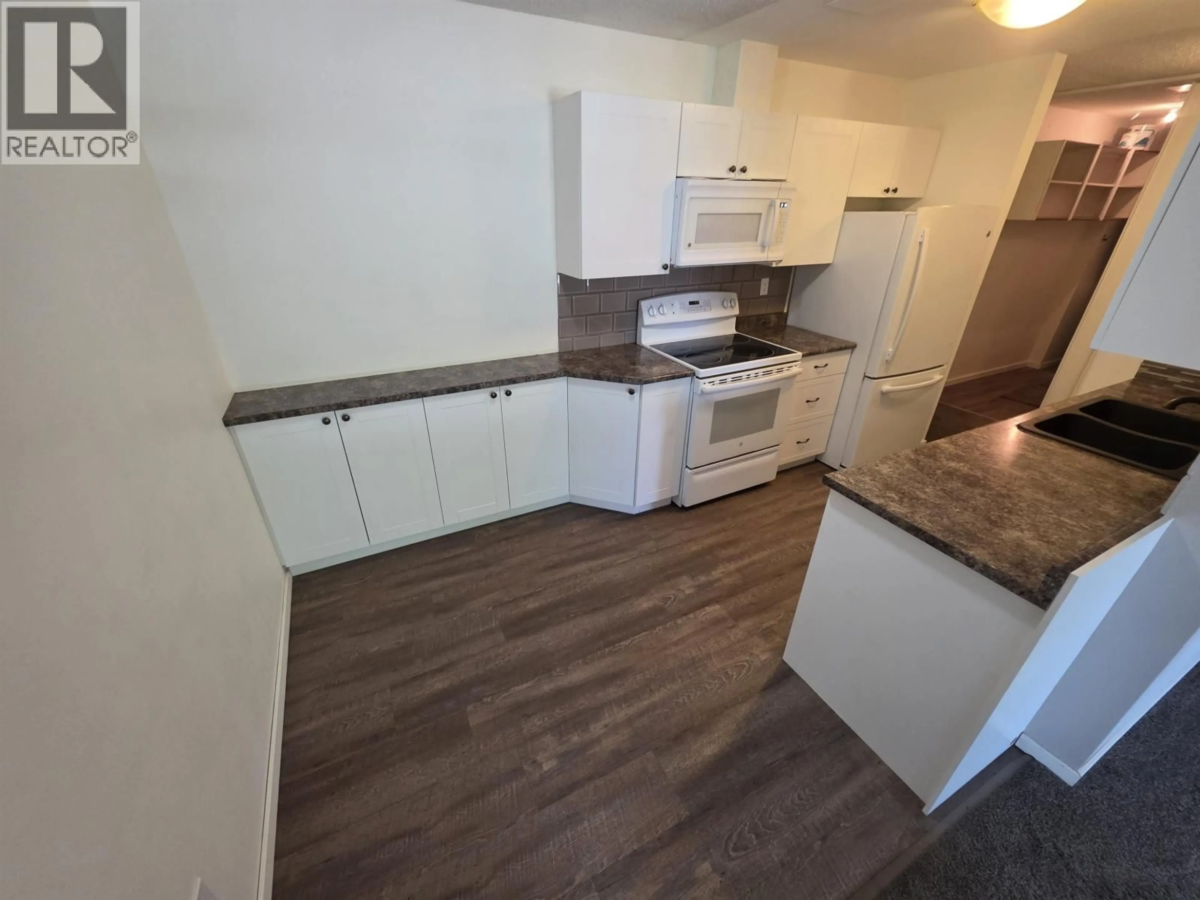 Standard kitchen, unknown for 2203 - 2607 PEAR STREET, Terrace British Columbia V8G4V5