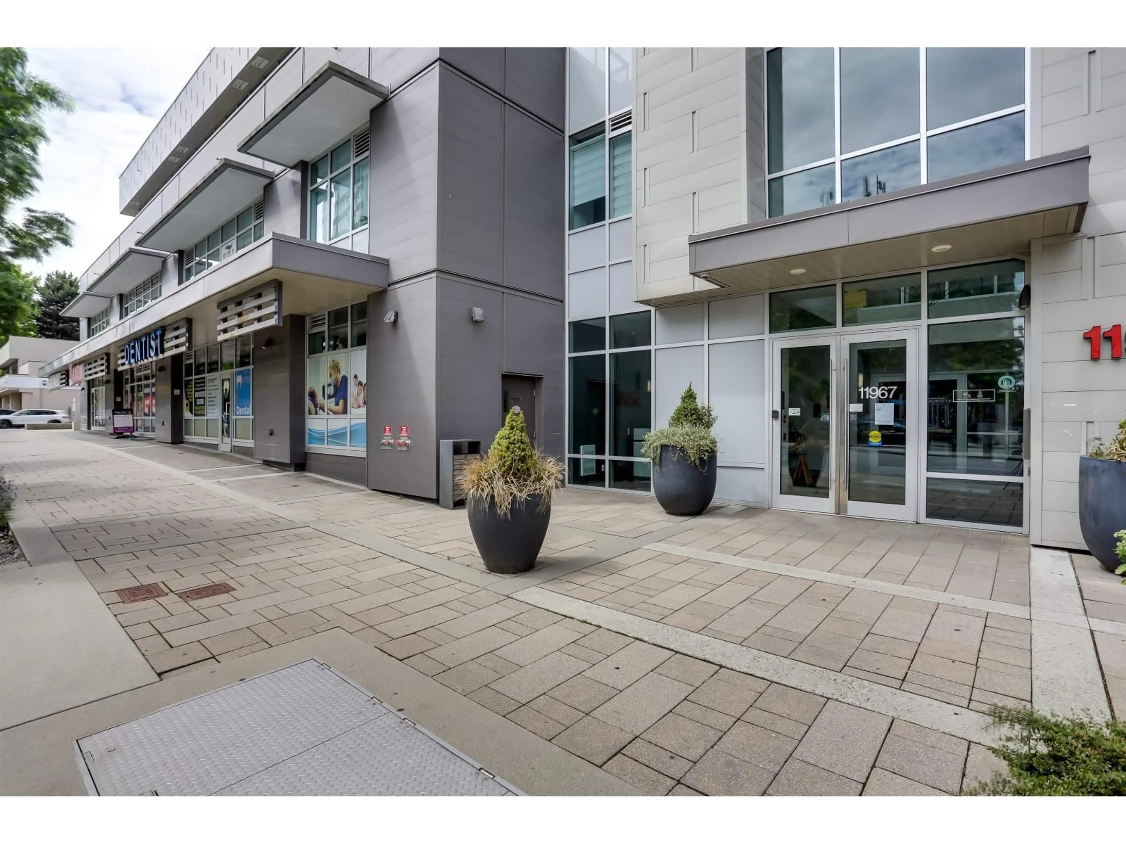 Unknown for 2703 - 11967 80 AVENUE, Delta British Columbia V4C0E2