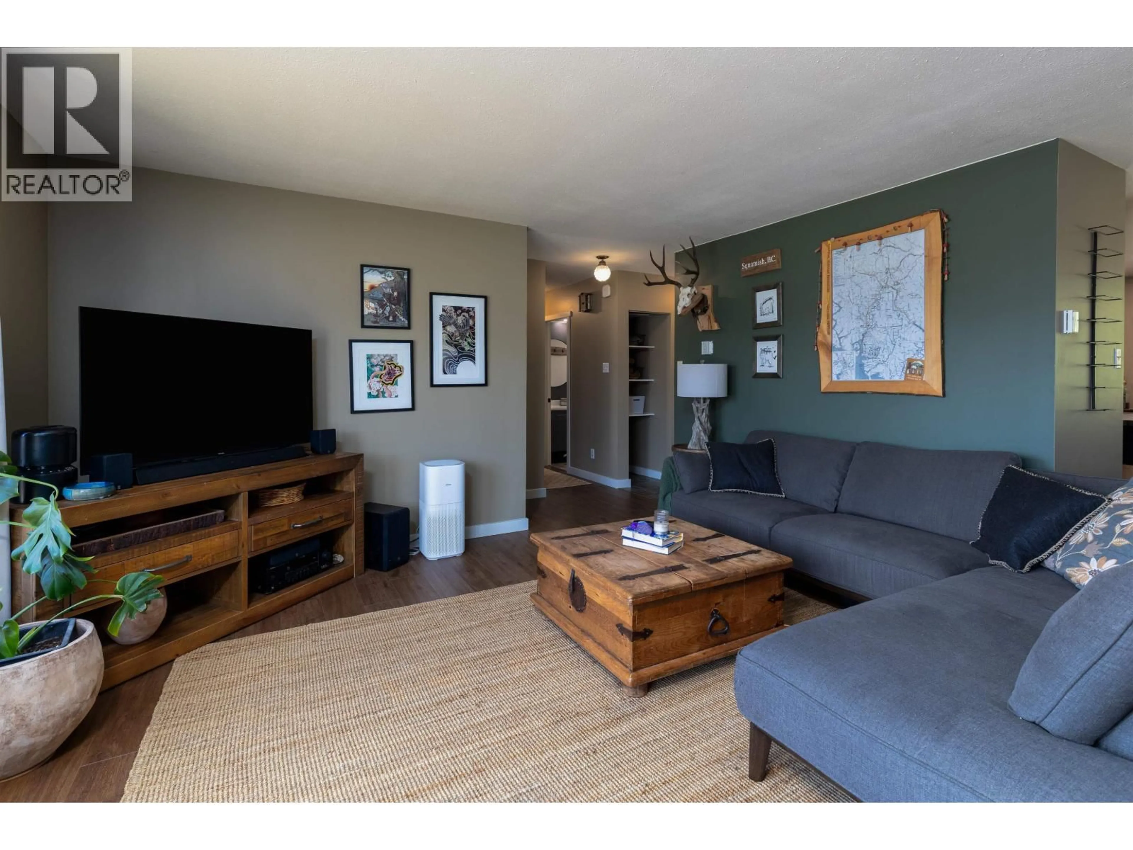 Living room with furniture, unknown for 4924 LAZELLE AVENUE, Terrace British Columbia V8G1T7