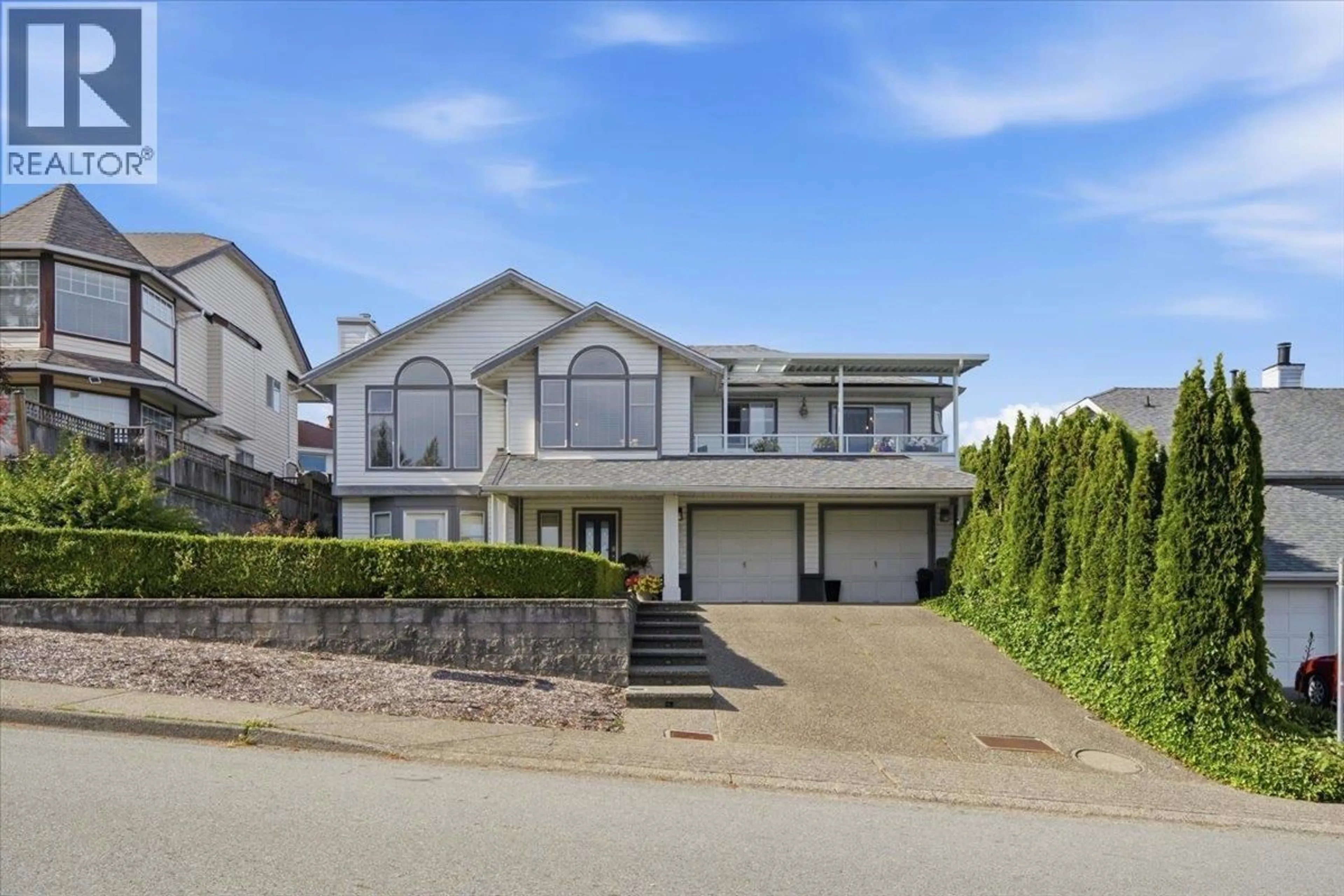 A pic from outside/outdoor area/front of a property/back of a property/a pic from drone, street for 2893 DELAHAYE DRIVE, Coquitlam British Columbia V3B7A4