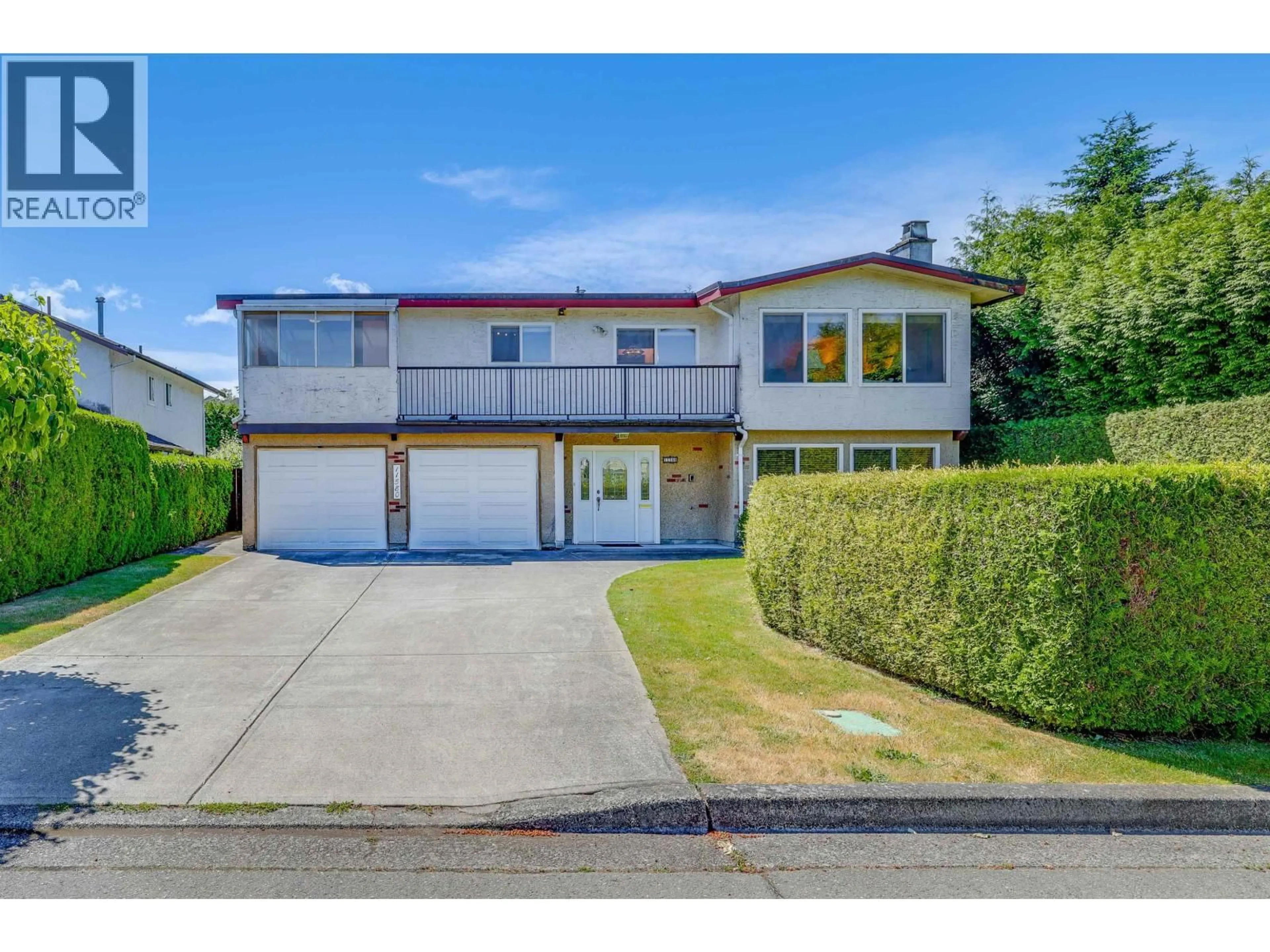A pic from outside/outdoor area/front of a property/back of a property/a pic from drone, street for 11580 SEAHURST ROAD, Richmond British Columbia V7A3P2