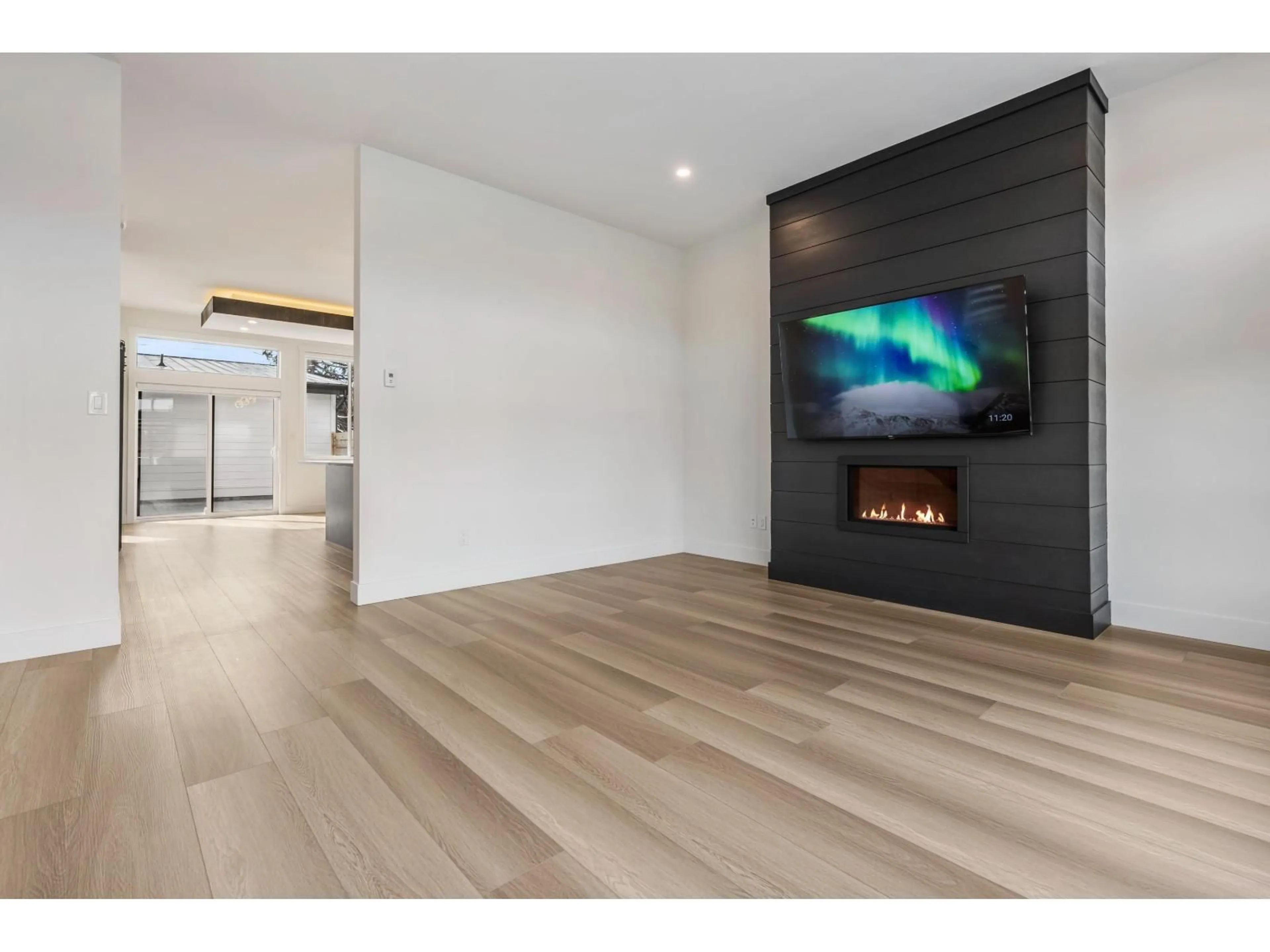 Home theater for 46070 FIRST AVENUE, Chilliwack British Columbia V2P1W1