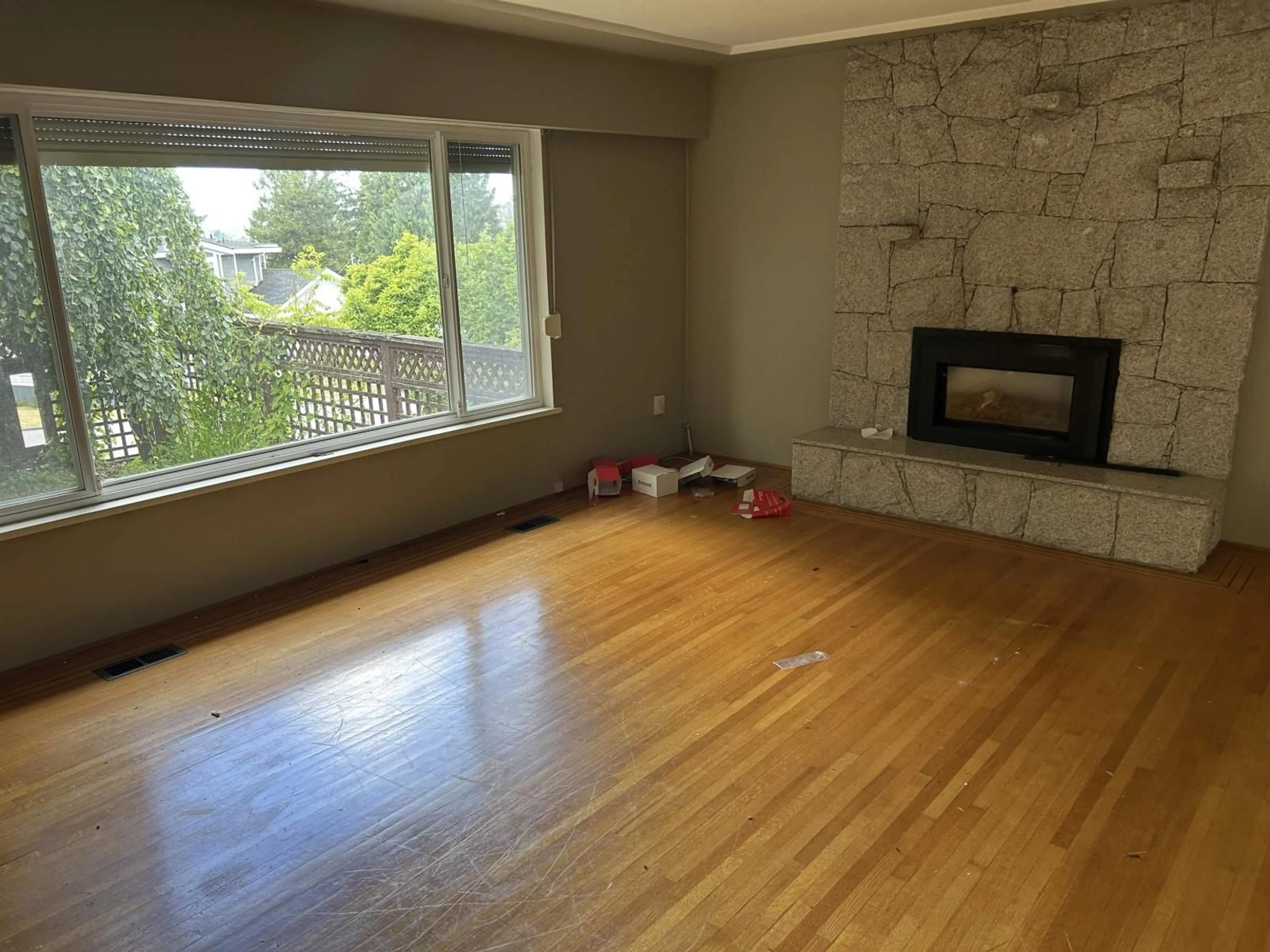 A pic of a room for 9678 PRINCESS DRIVE, Surrey British Columbia V3V2T4