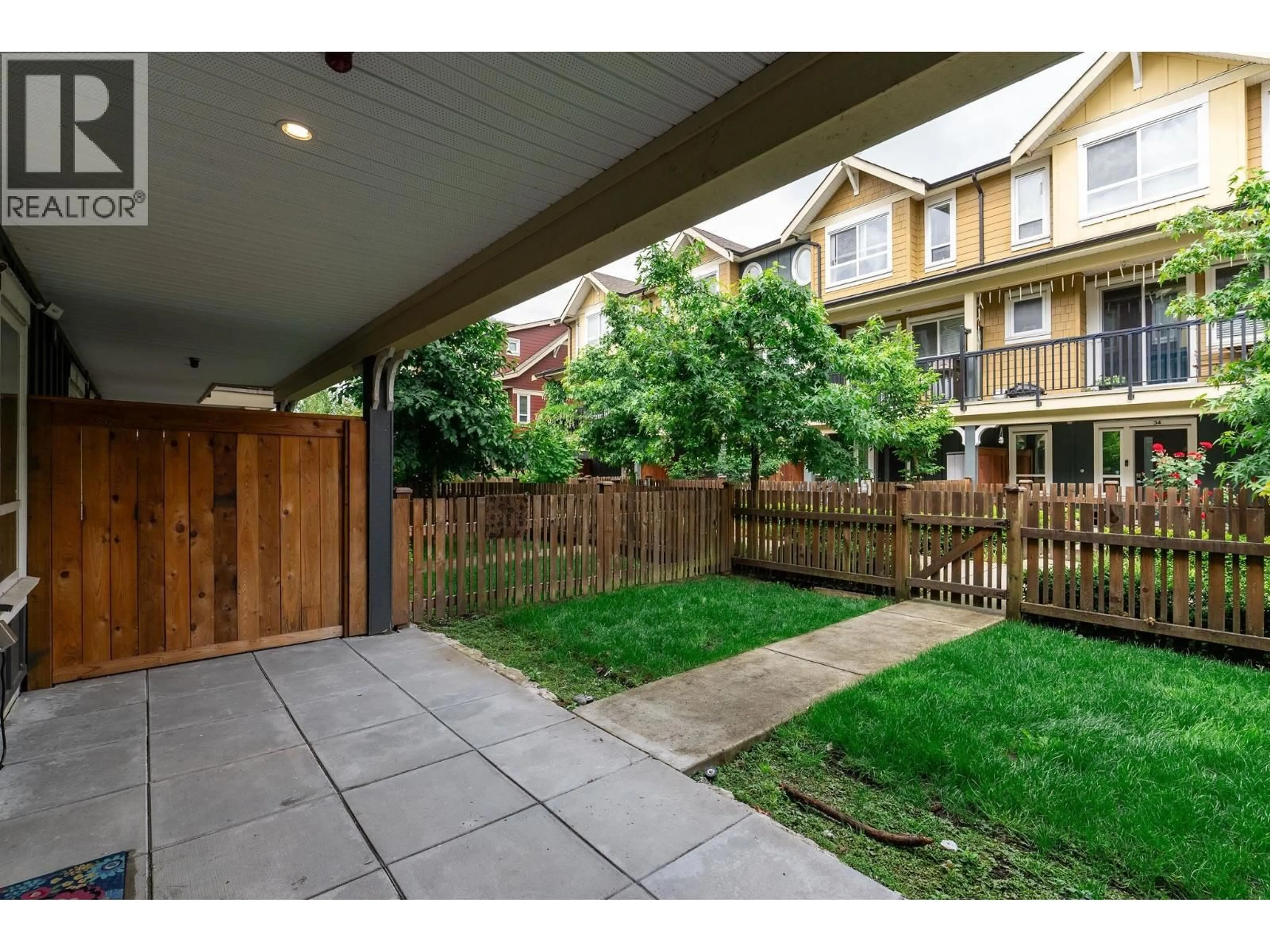 Patio, street for 29 - 430 DUNCAN STREET, New Westminster British Columbia V3M0M2