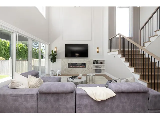 14982 21 AVENUE, Surrey 5
