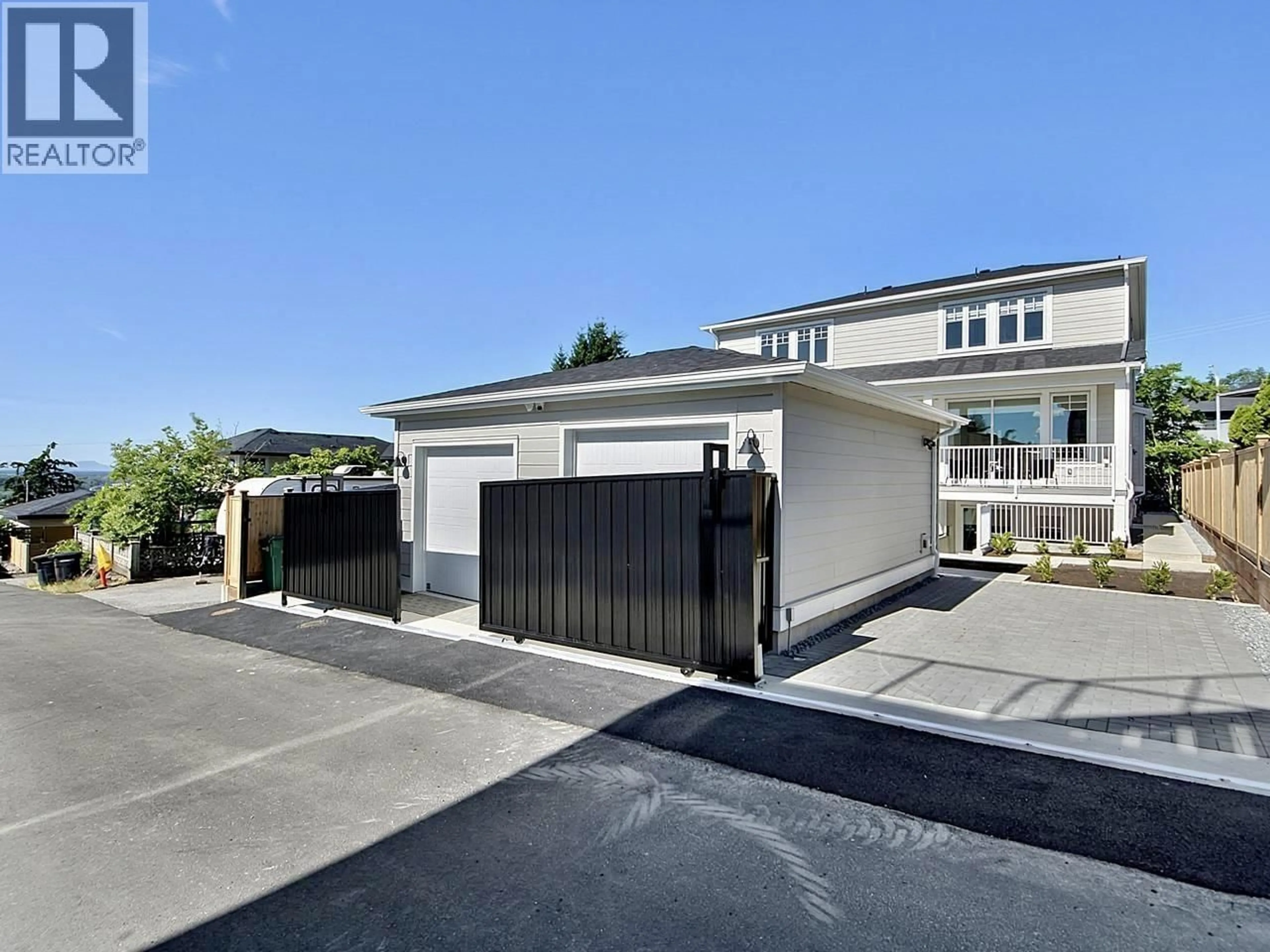 Indoor garage for 2 - 8029 MACPHERSON AVENUE, Burnaby British Columbia V5J4P5