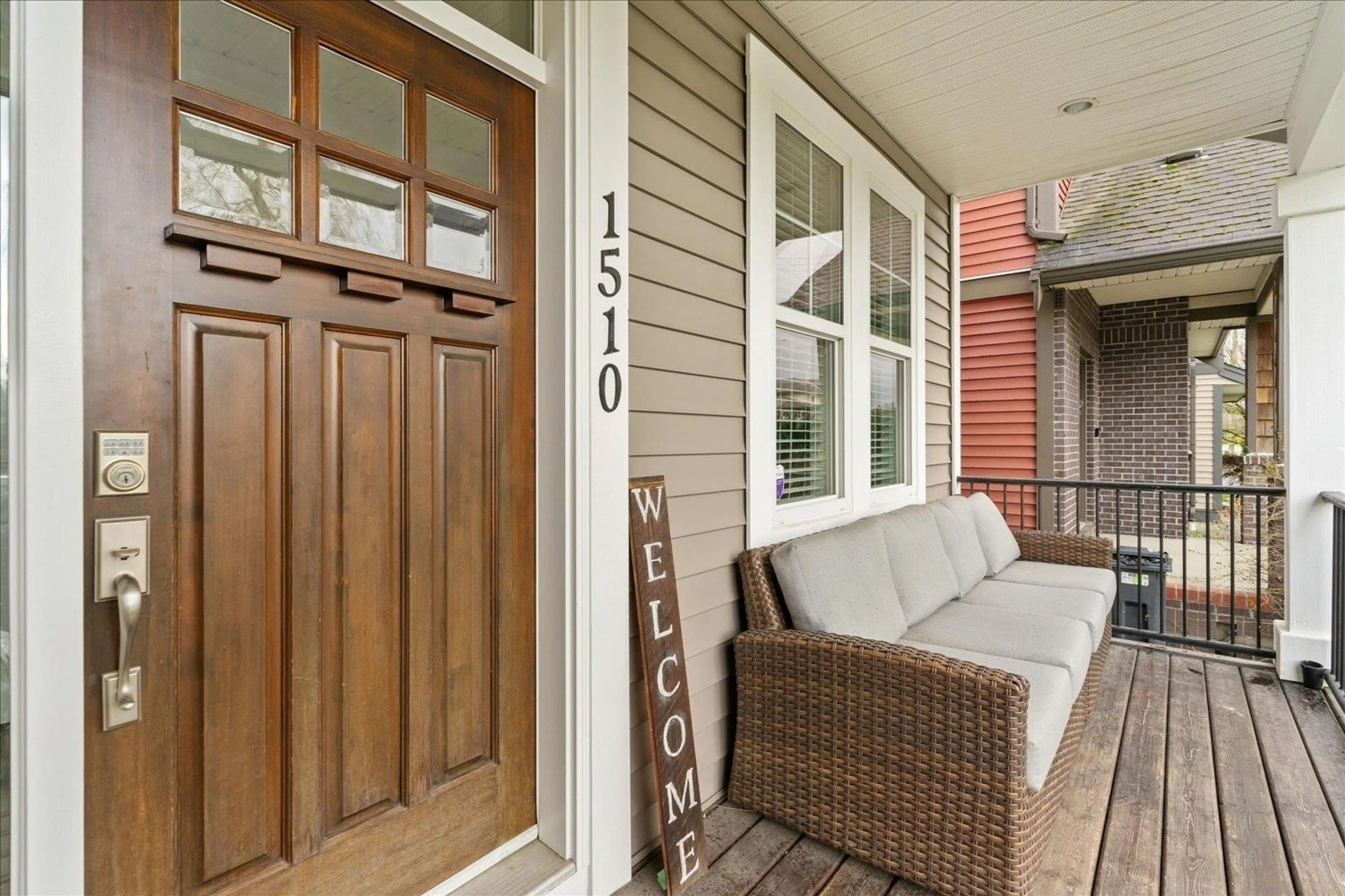 Indoor entryway for 1510 MACKAY CRESCENT, Agassiz British Columbia V0M1A3