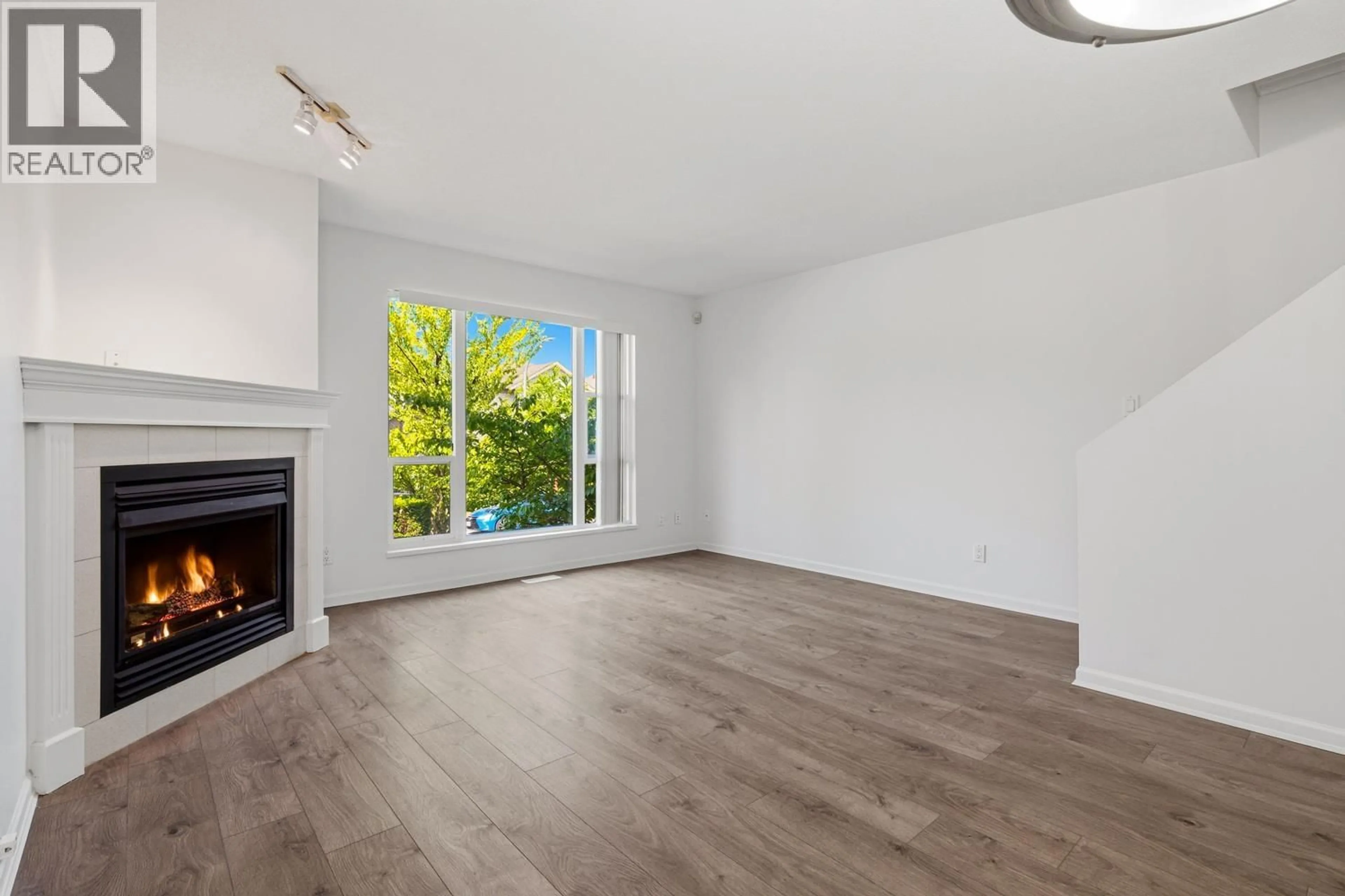 A pic of a room for 30 - 5900 MUIR DRIVE, Richmond British Columbia V6V2Y8