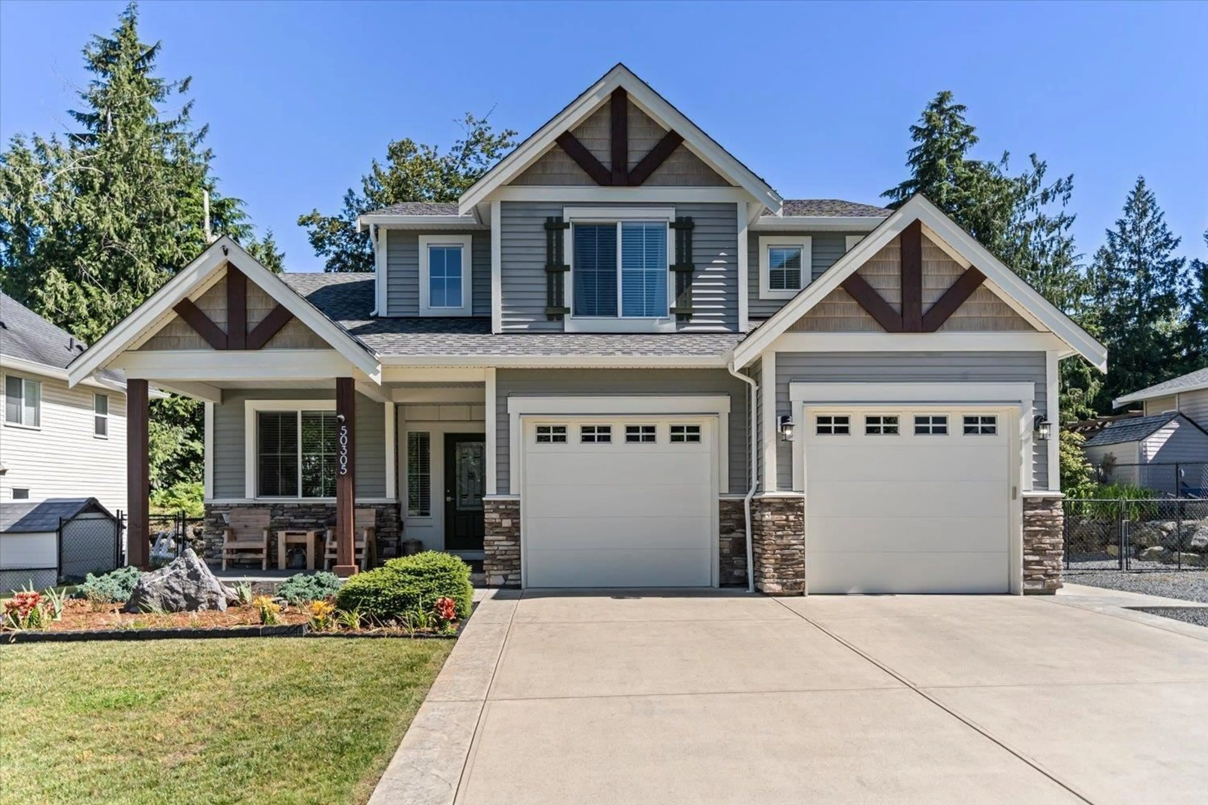 Home with vinyl exterior material, street for 50305 SIENNA AVENUE, Chilliwack British Columbia V4Z0C4