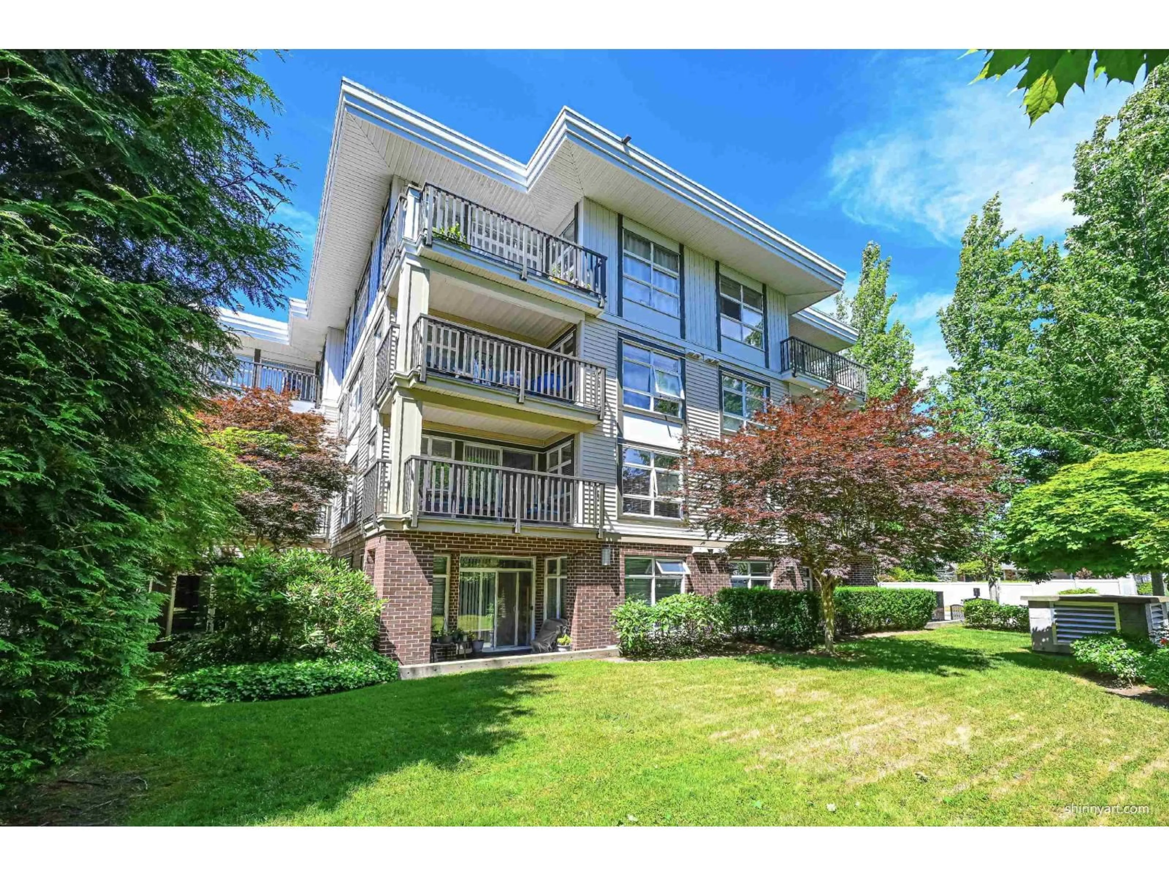 Unknown for 114 - 15168 19 AVENUE, Surrey British Columbia V4A0A5