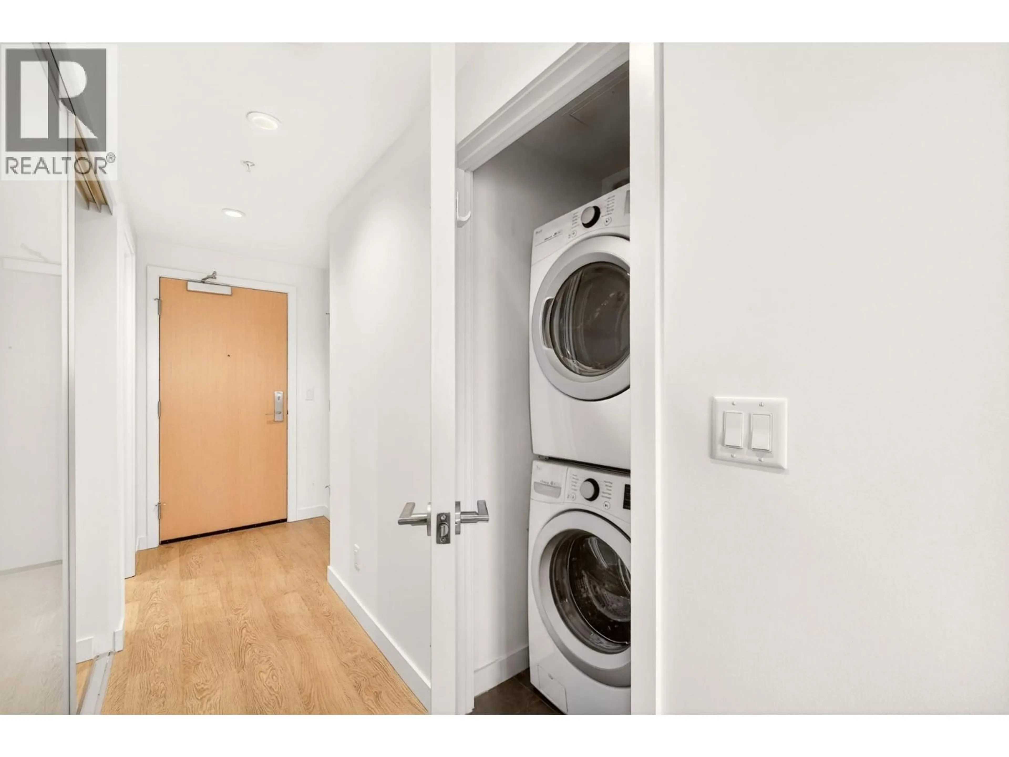 Laundry room for 2103 - 6080 MCKAY AVENUE, Burnaby British Columbia V5H0J4