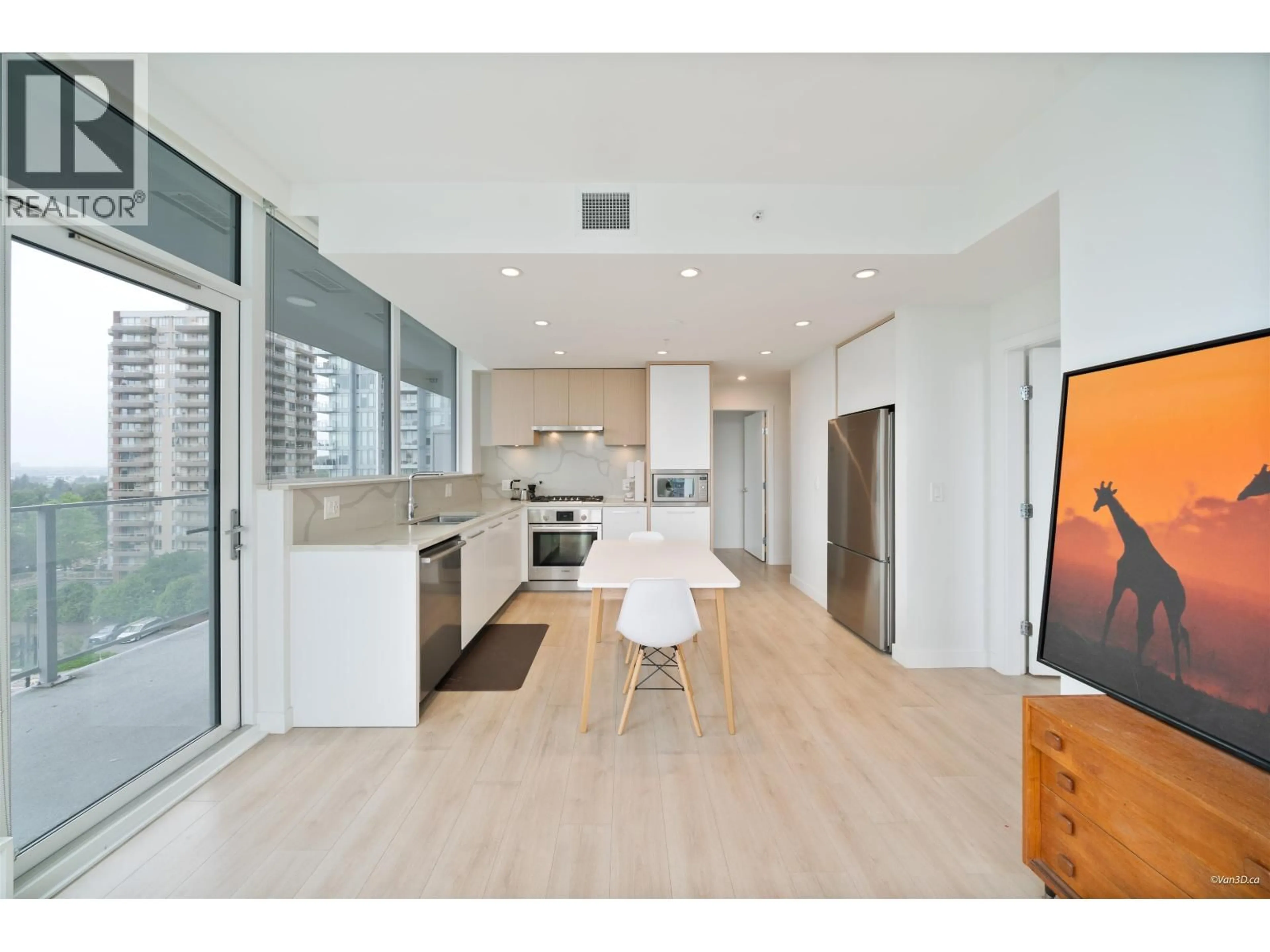 Open concept kitchen, unknown for 510 - 567 CLARKE ROAD, Coquitlam British Columbia V3J0K7