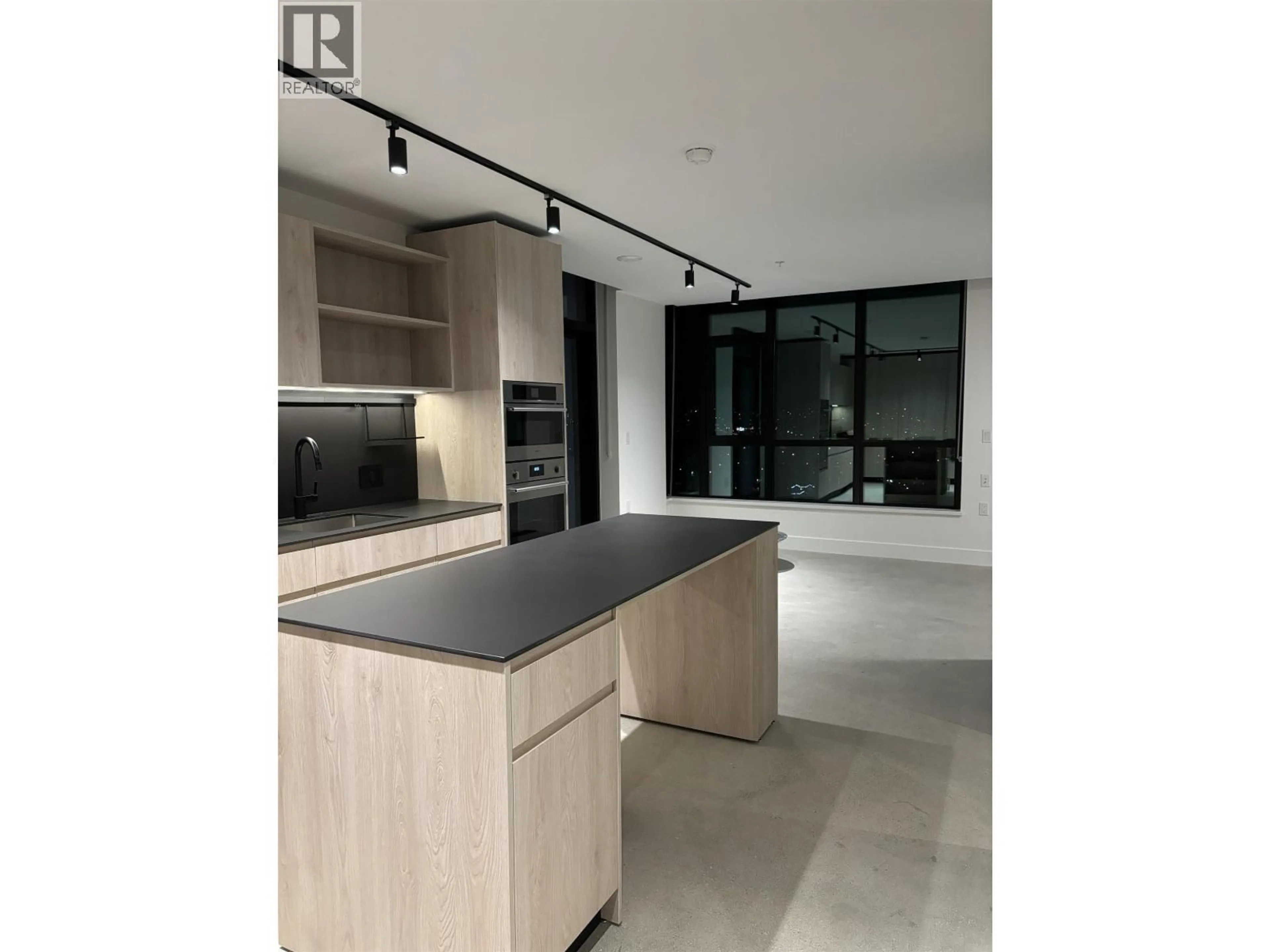 Open concept kitchen, unknown for 1302 - 3996 DUMFRIES STREET, Vancouver British Columbia V5N0J1
