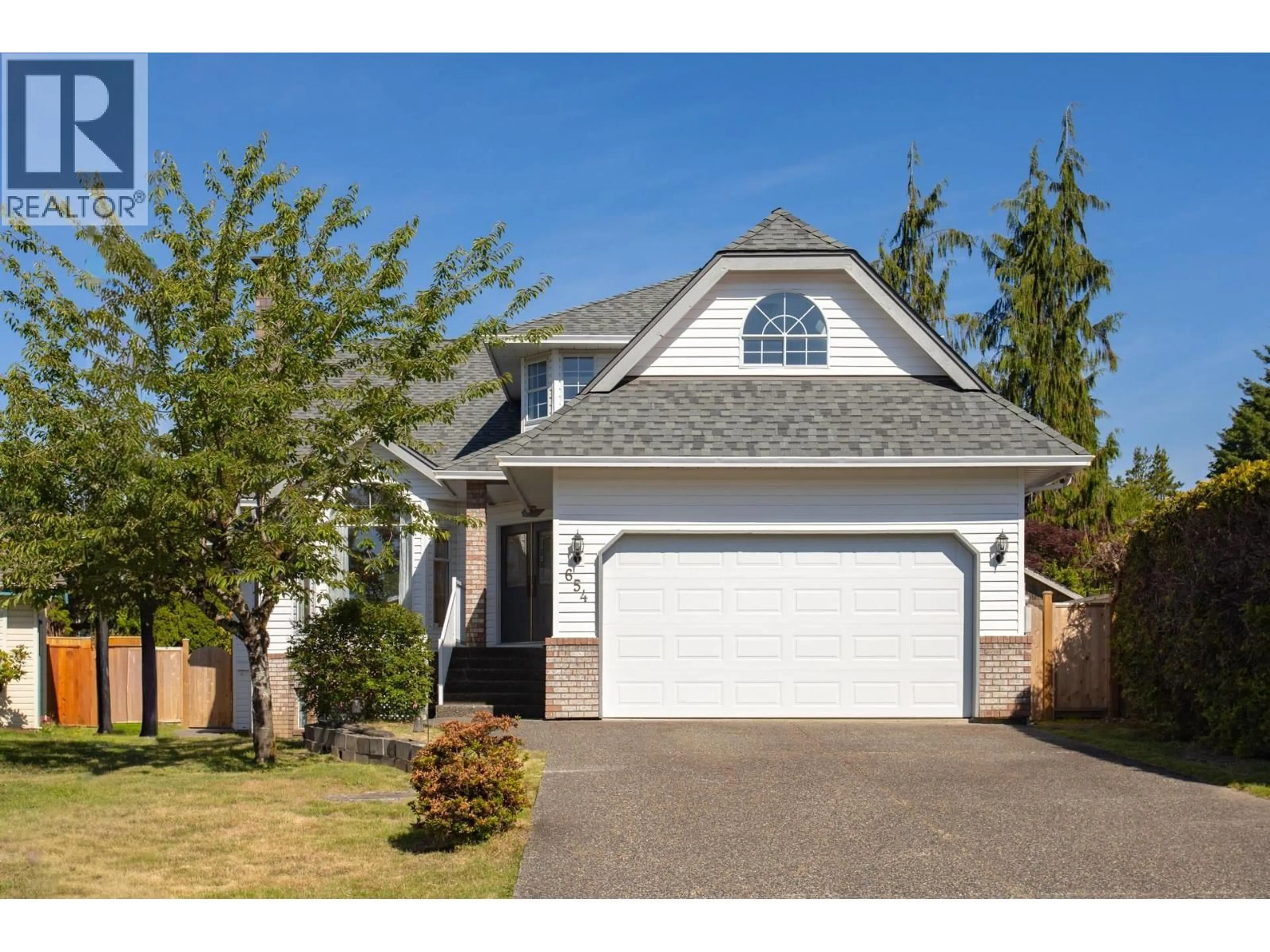 Unknown for 654 WALNUT PLACE, Coquitlam British Columbia V3J7T5