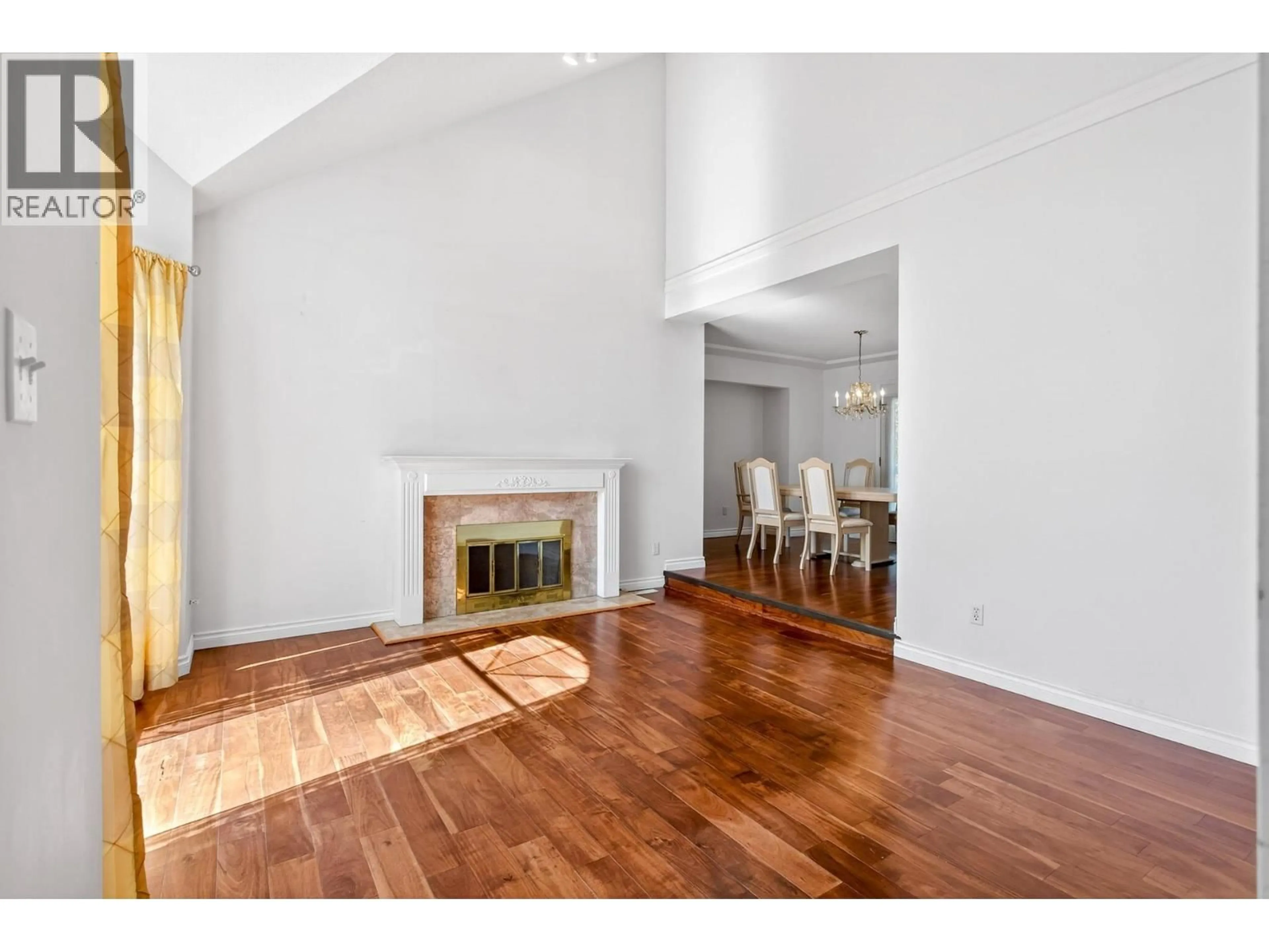 Unknown for 654 WALNUT PLACE, Coquitlam British Columbia V3J7T5