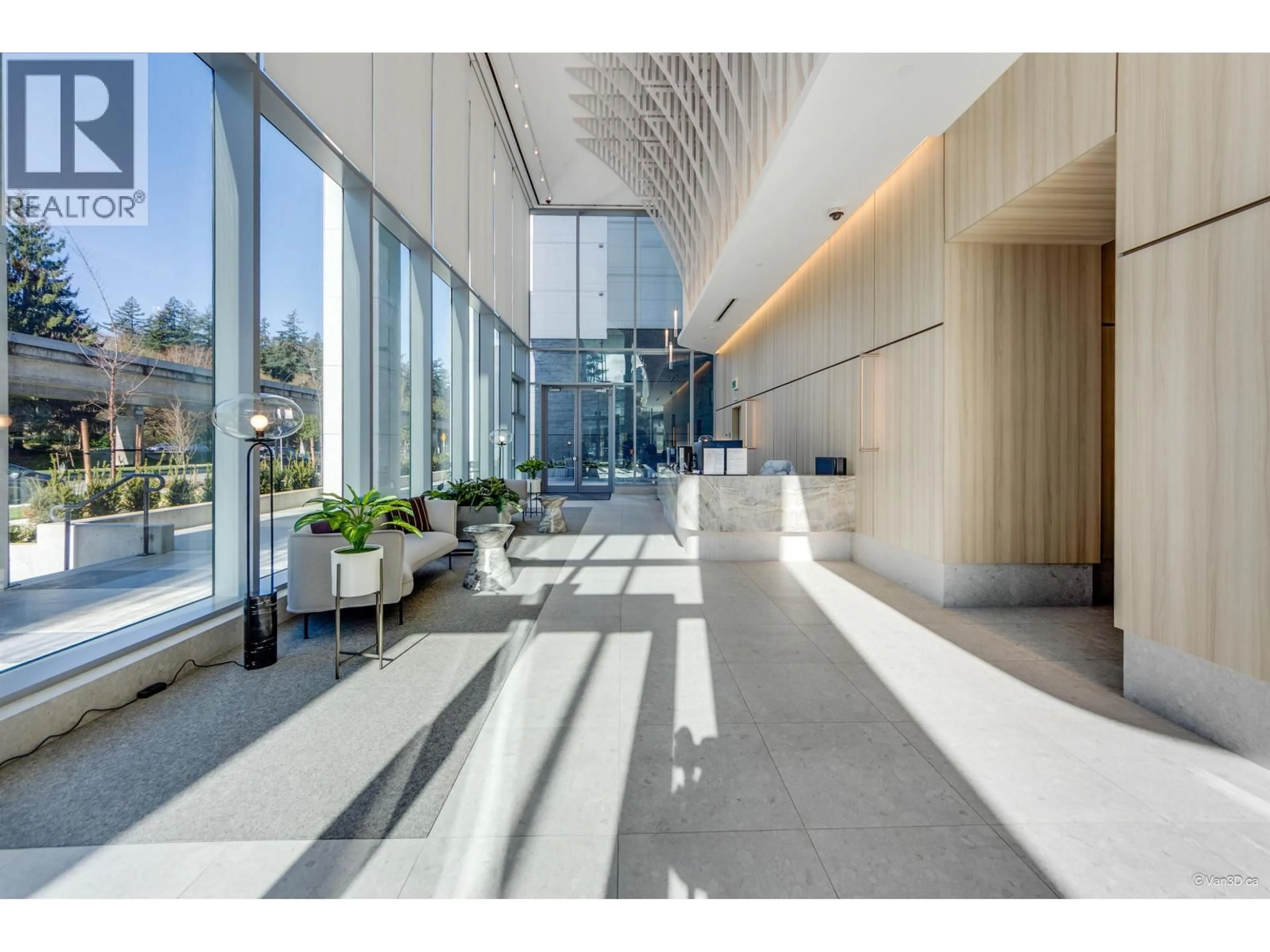 Indoor foyer for 2808 - 6087 WILSON AVENUE, Burnaby British Columbia V5H0M1