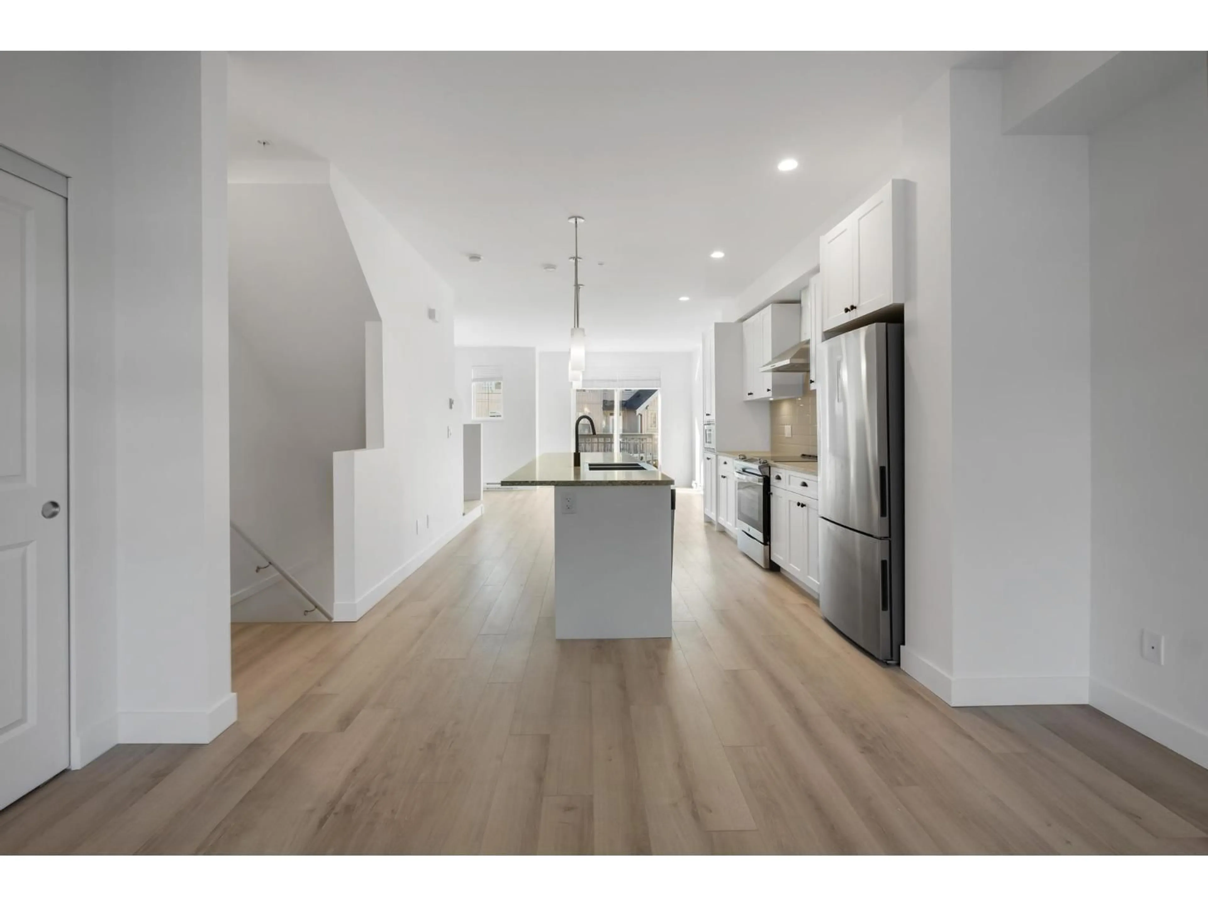 Open concept kitchen, unknown for 21 - 20487 65 AVENUE, Langley British Columbia V2Y3K8