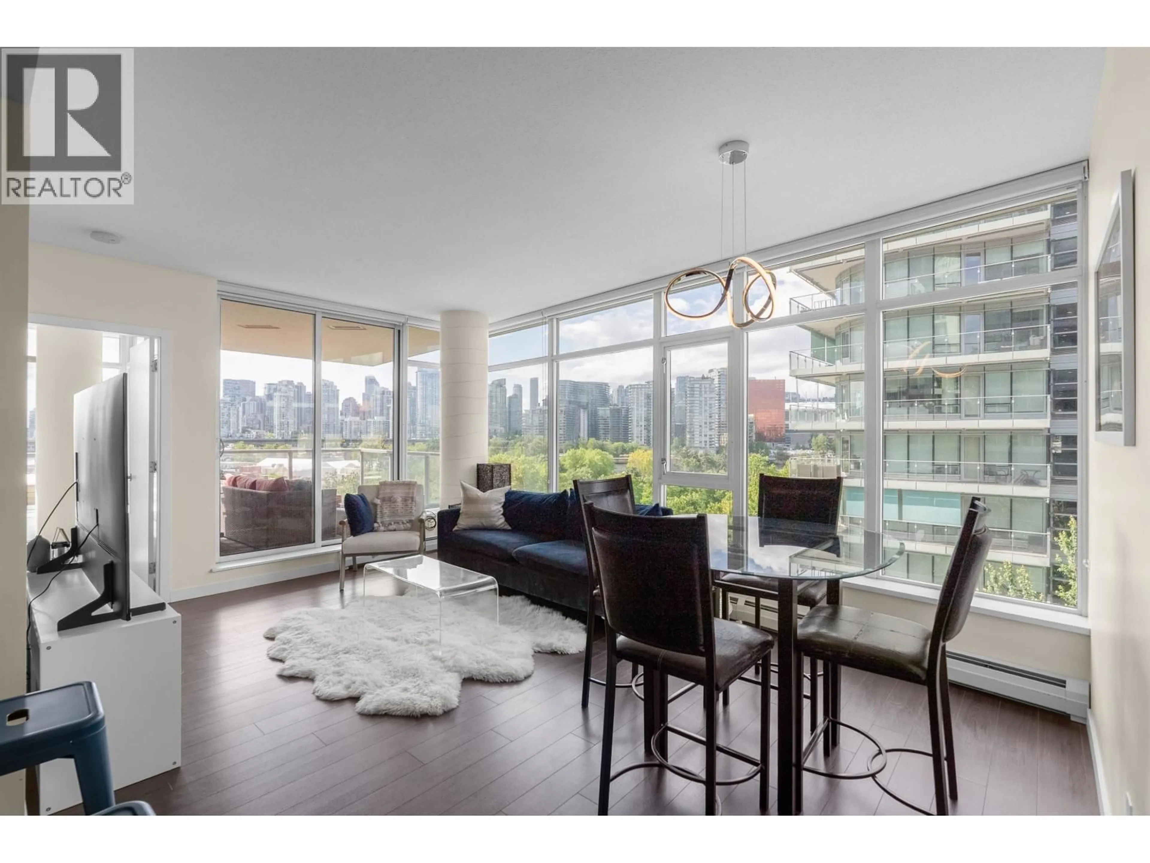 Living room with furniture, unknown for 608 - 1708 COLUMBIA STREET, Vancouver British Columbia V5Y0H7