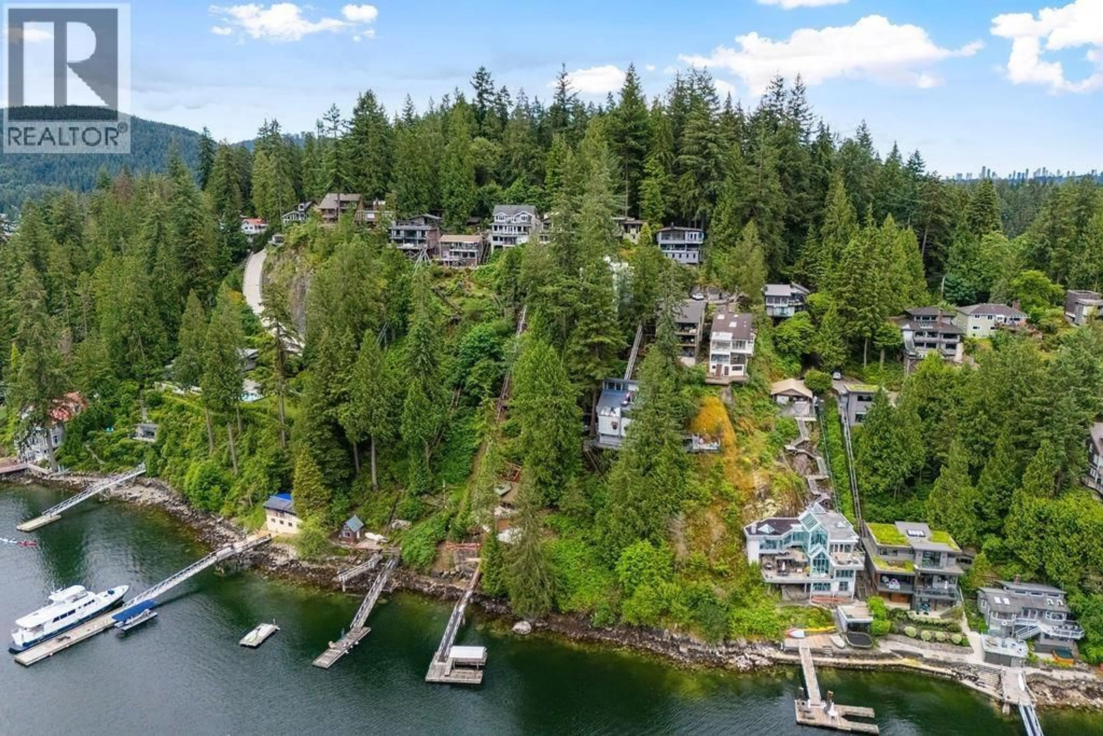 A pic from outside/outdoor area/front of a property/back of a property/a pic from drone, water/lake/river/ocean view for 4678 EASTRIDGE ROAD, North Vancouver British Columbia V7G1K4