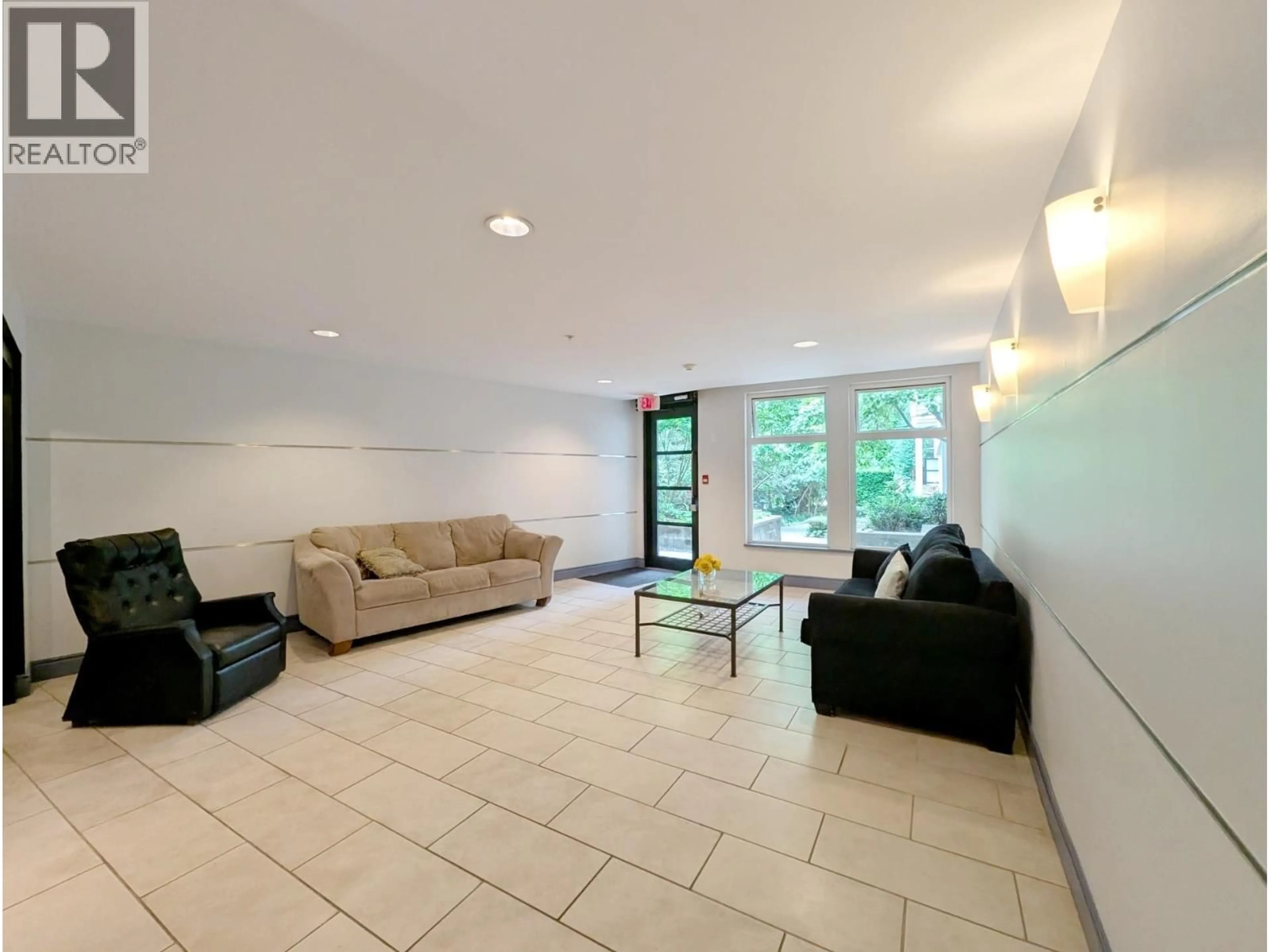 Unknown for 202 - 6888 SOUTHPOINT DRIVE, Burnaby British Columbia V3N5E3