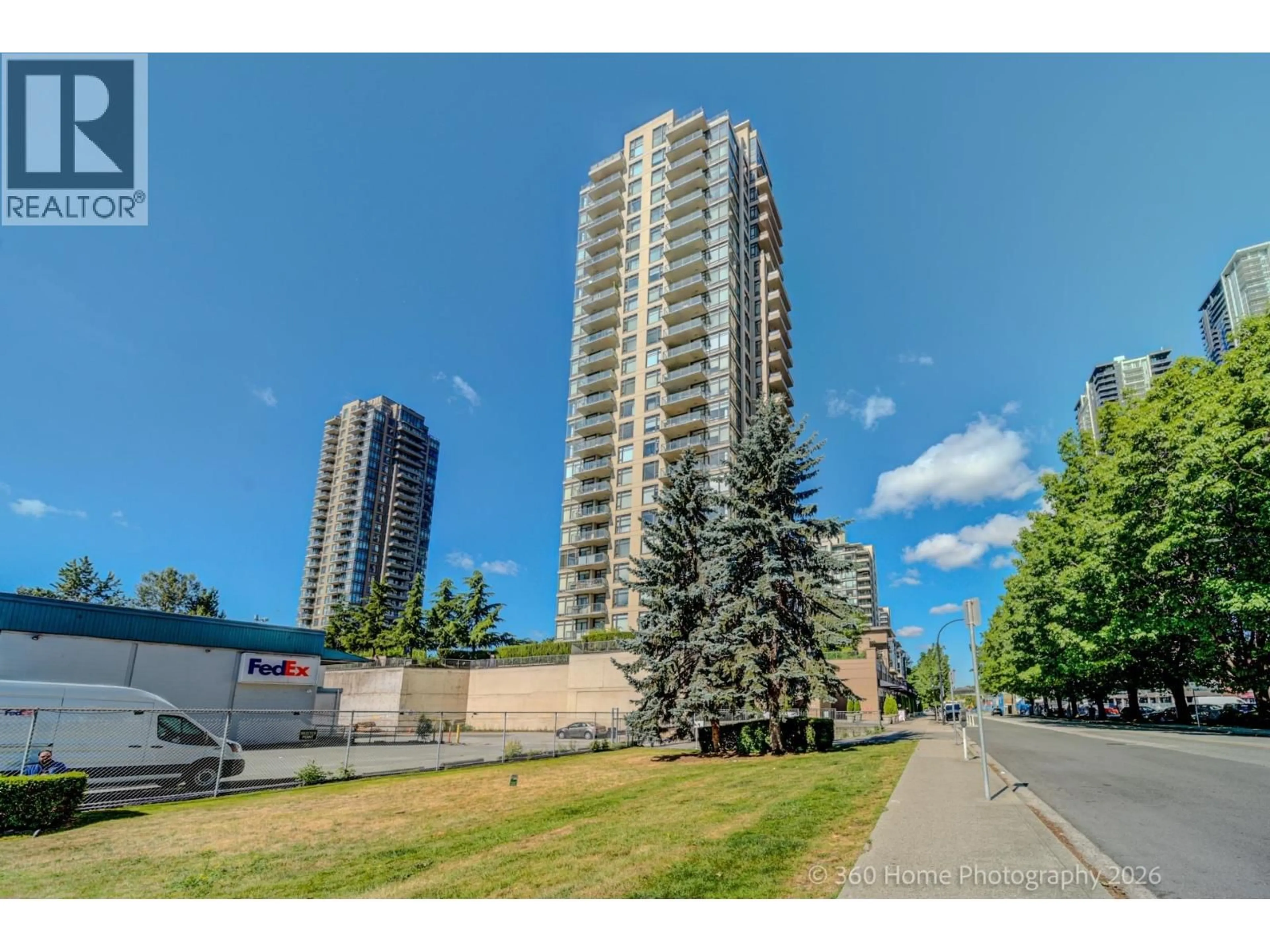 A pic from outside/outdoor area/front of a property/back of a property/a pic from drone, city buildings view from balcony for 805 - 4250 DAWSON STREET, Burnaby British Columbia V5C4B1