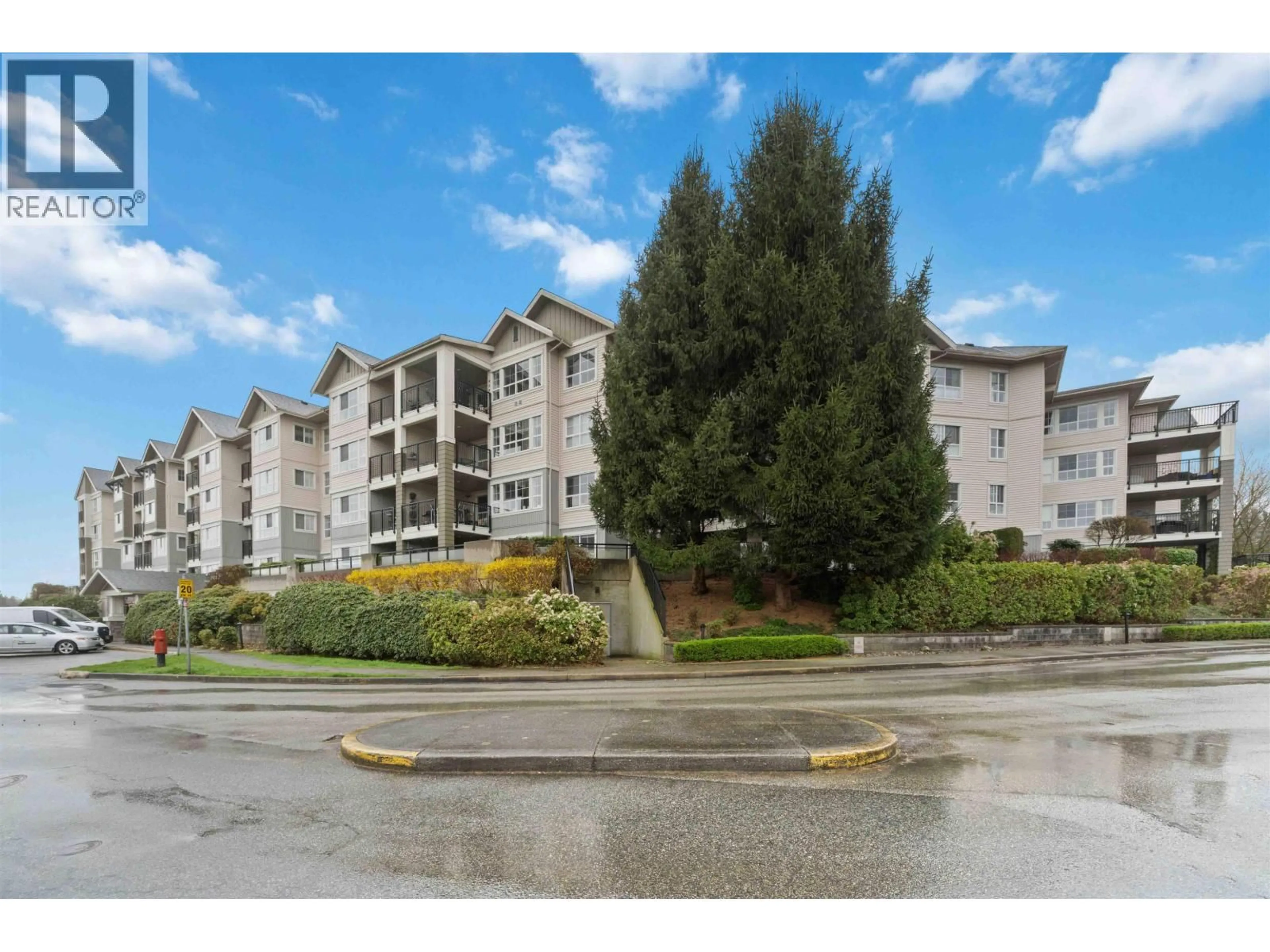 A pic from outside/outdoor area/front of a property/back of a property/a pic from drone, unknown for 232 - 19673 MEADOW GARDENS WAY, Pitt Meadows British Columbia V3Y0A1