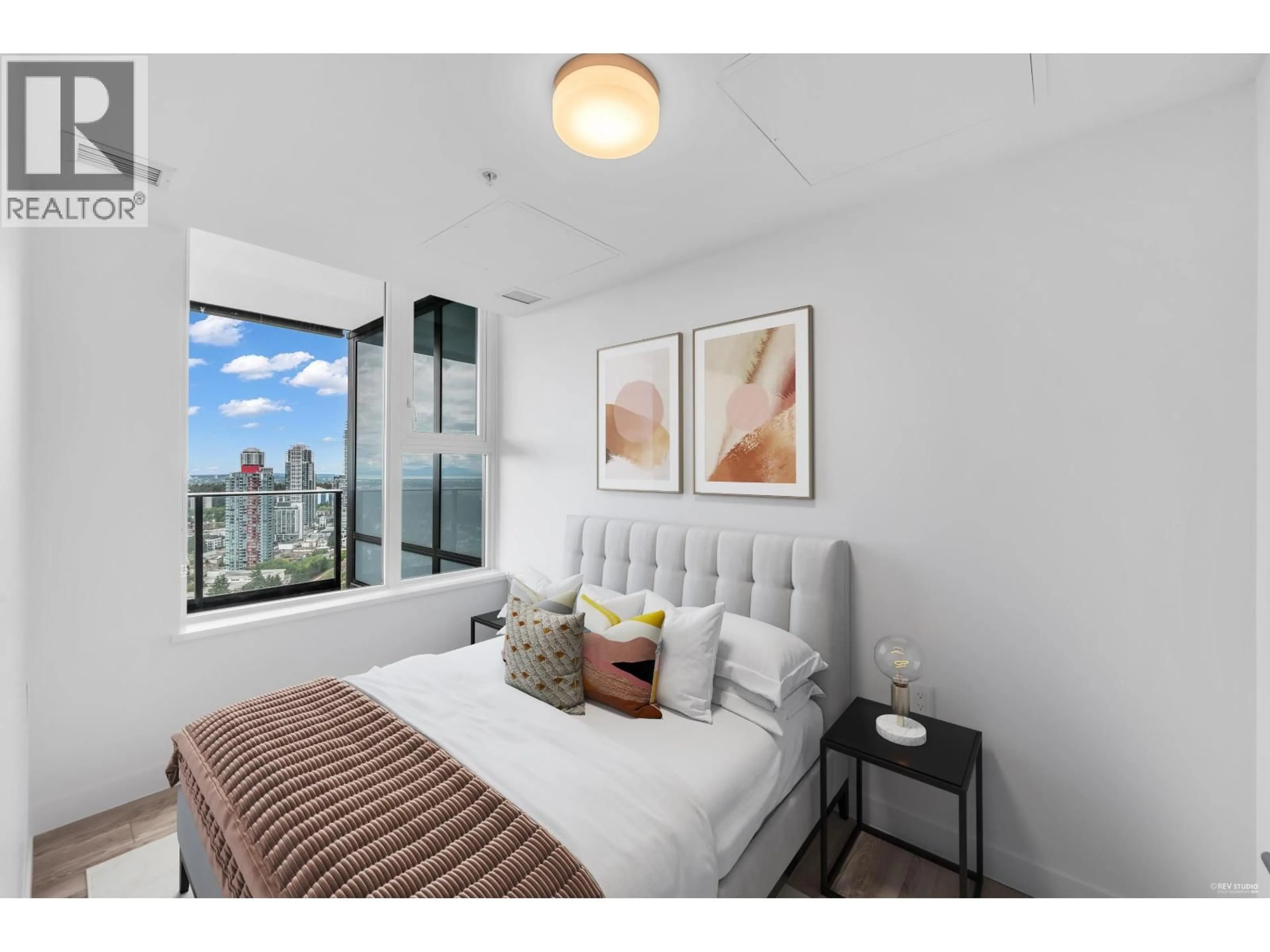 Bedroom with bed, unknown for 3101 - 6699 DUNBLANE AVENUE, Burnaby British Columbia V5H0J8