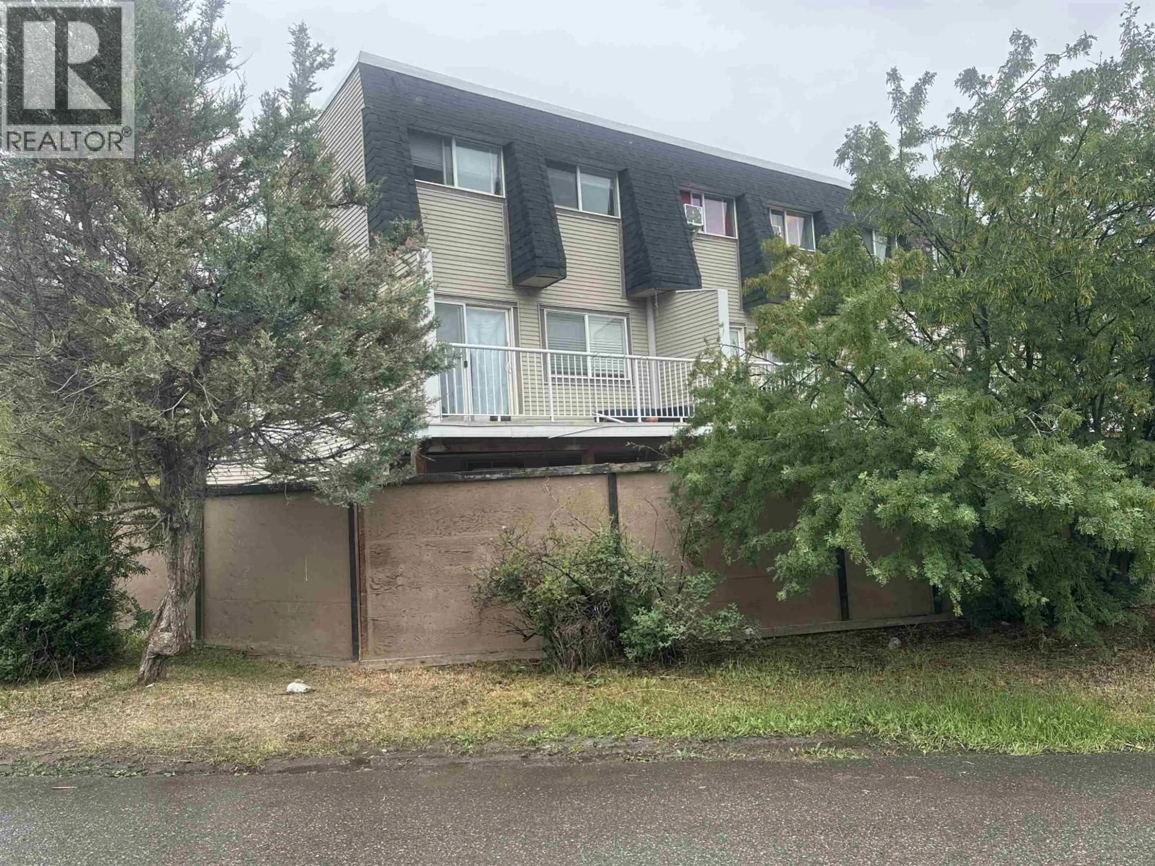 A pic from outside/outdoor area/front of a property/back of a property/a pic from drone, building for 59 - 605 CARSON DRIVE, Williams Lake British Columbia V0K2G0