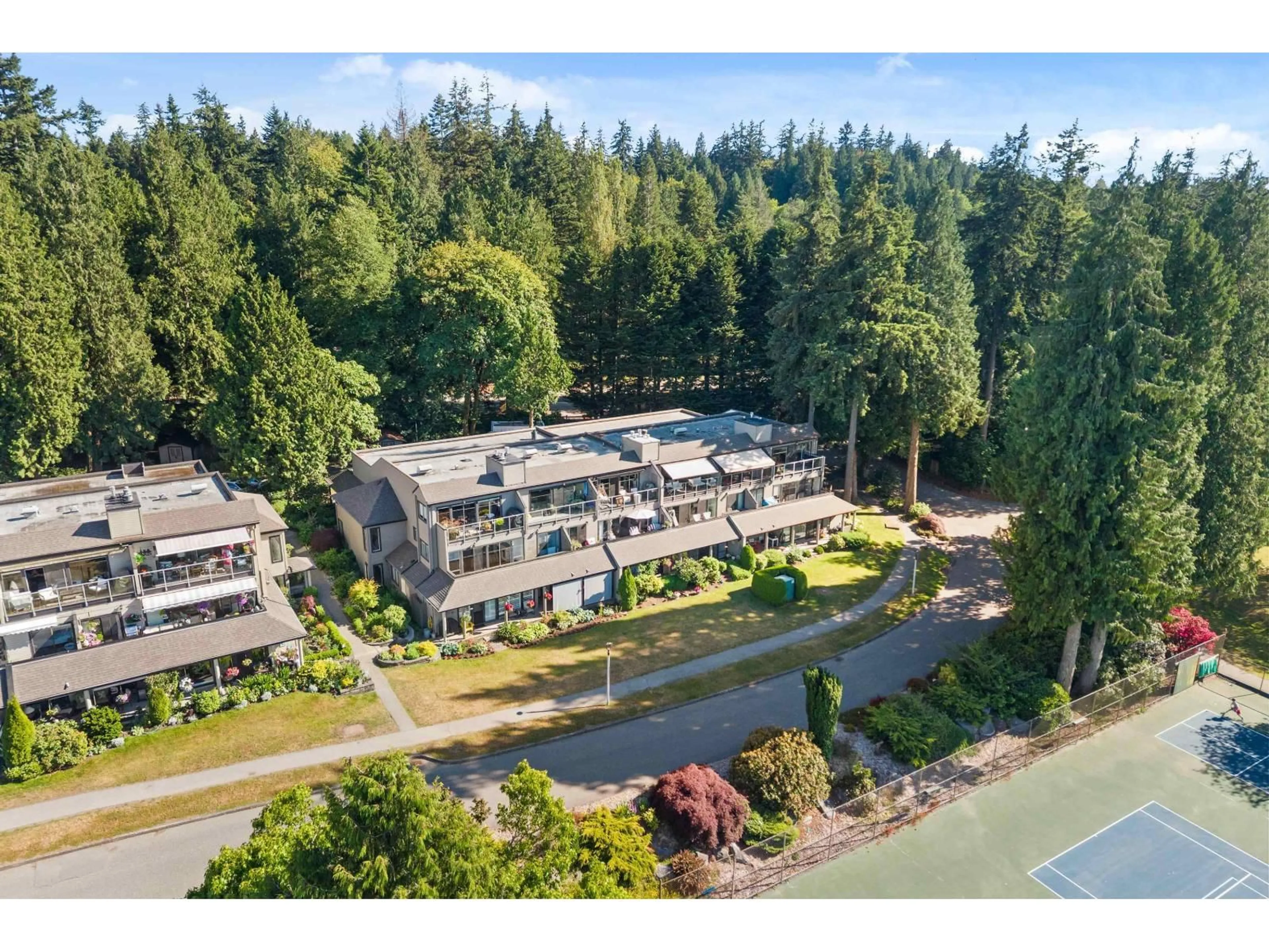 A pic from outside/outdoor area/front of a property/back of a property/a pic from drone, water/lake/river/ocean view for 7 - 14025 NICO WYND PLACE, Surrey British Columbia V4P1J2