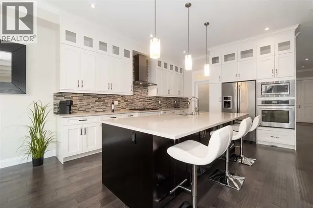 3459 DARWIN AVENUE, Coquitlam 5