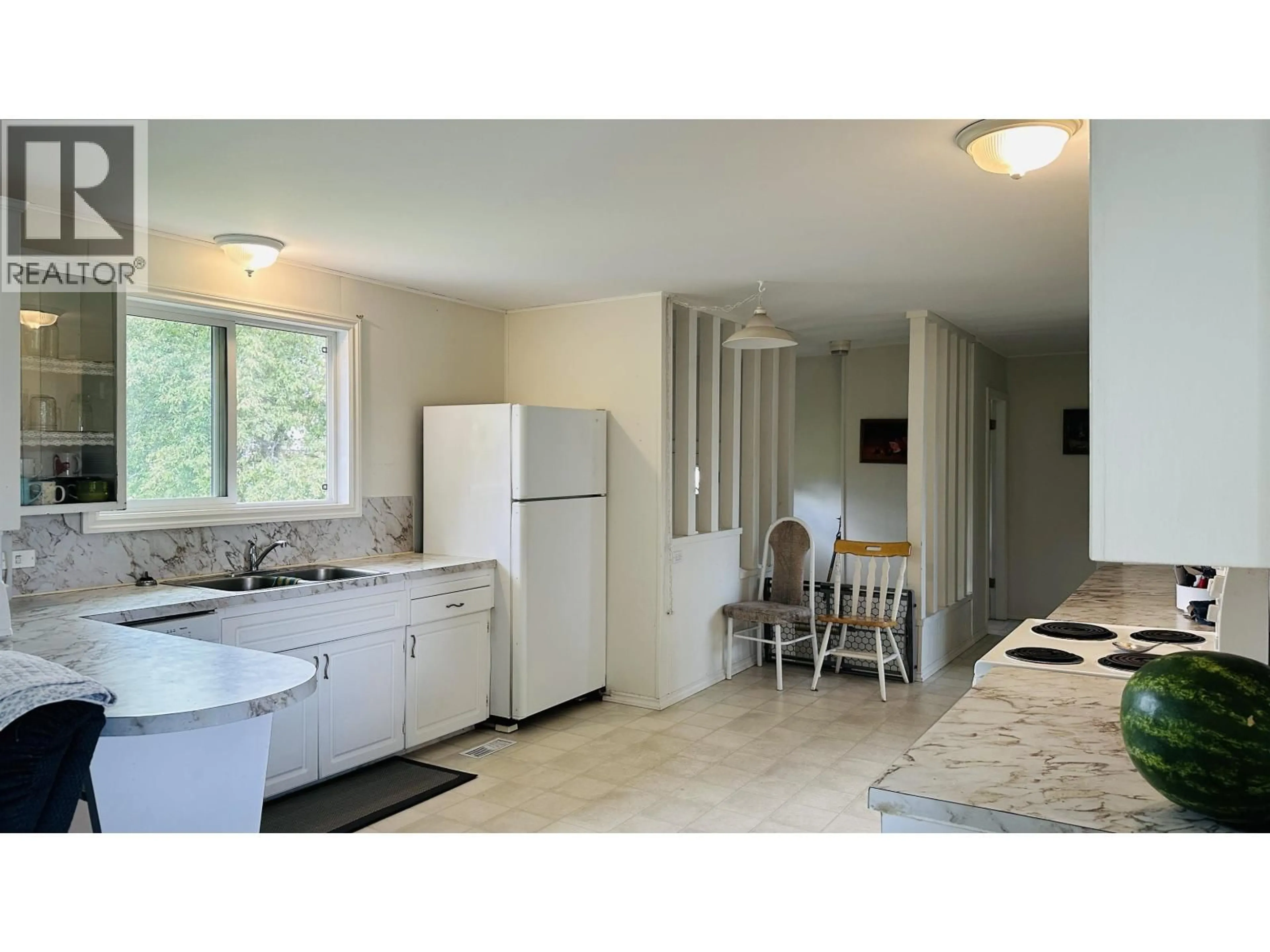 Standard kitchen, ceramic/tile floor for 911 EWERT STREET, Prince George British Columbia V2M2P1