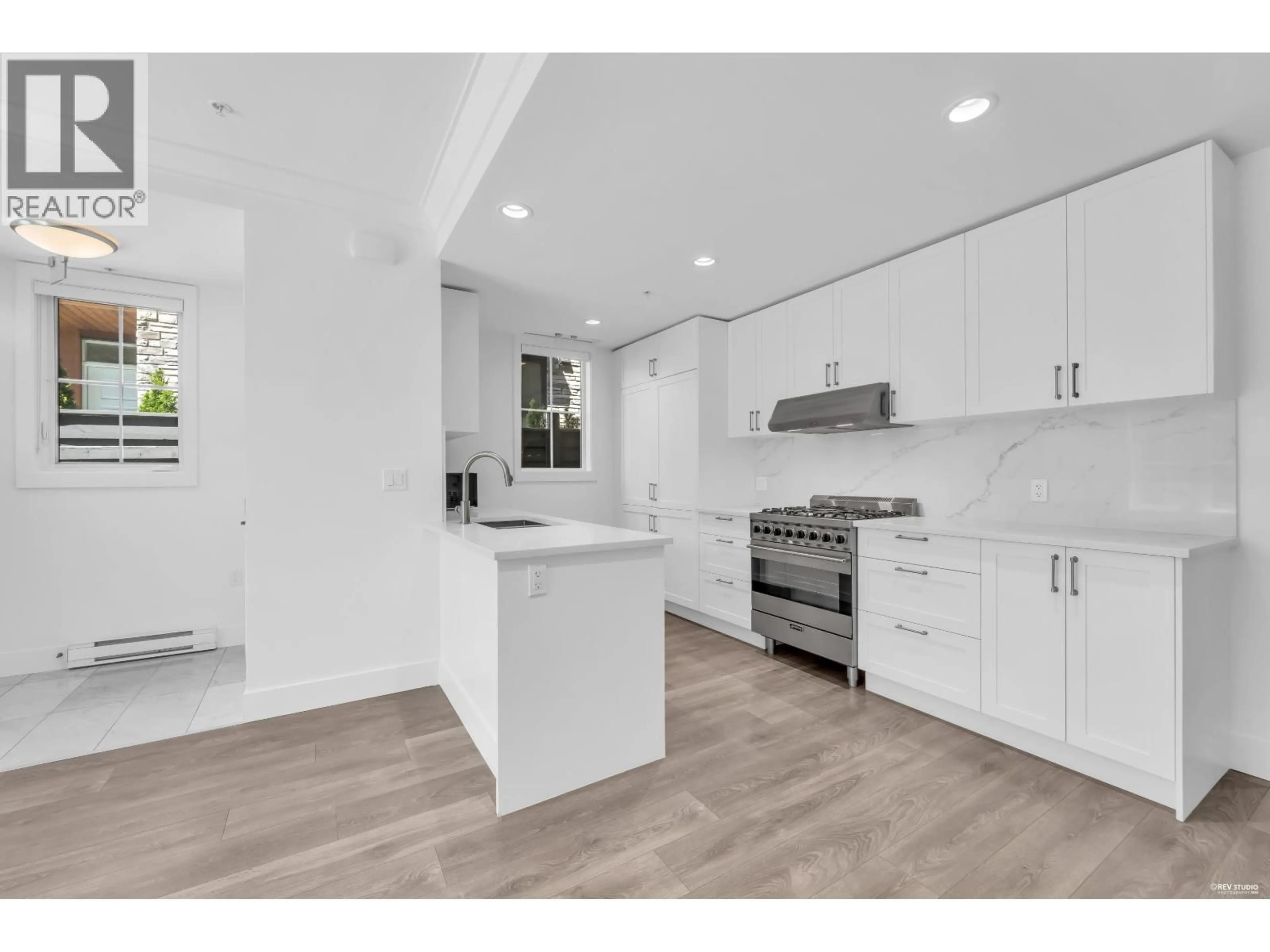 Open concept kitchen, unknown for 469 63RD AVENUE, Vancouver British Columbia V5X2J3