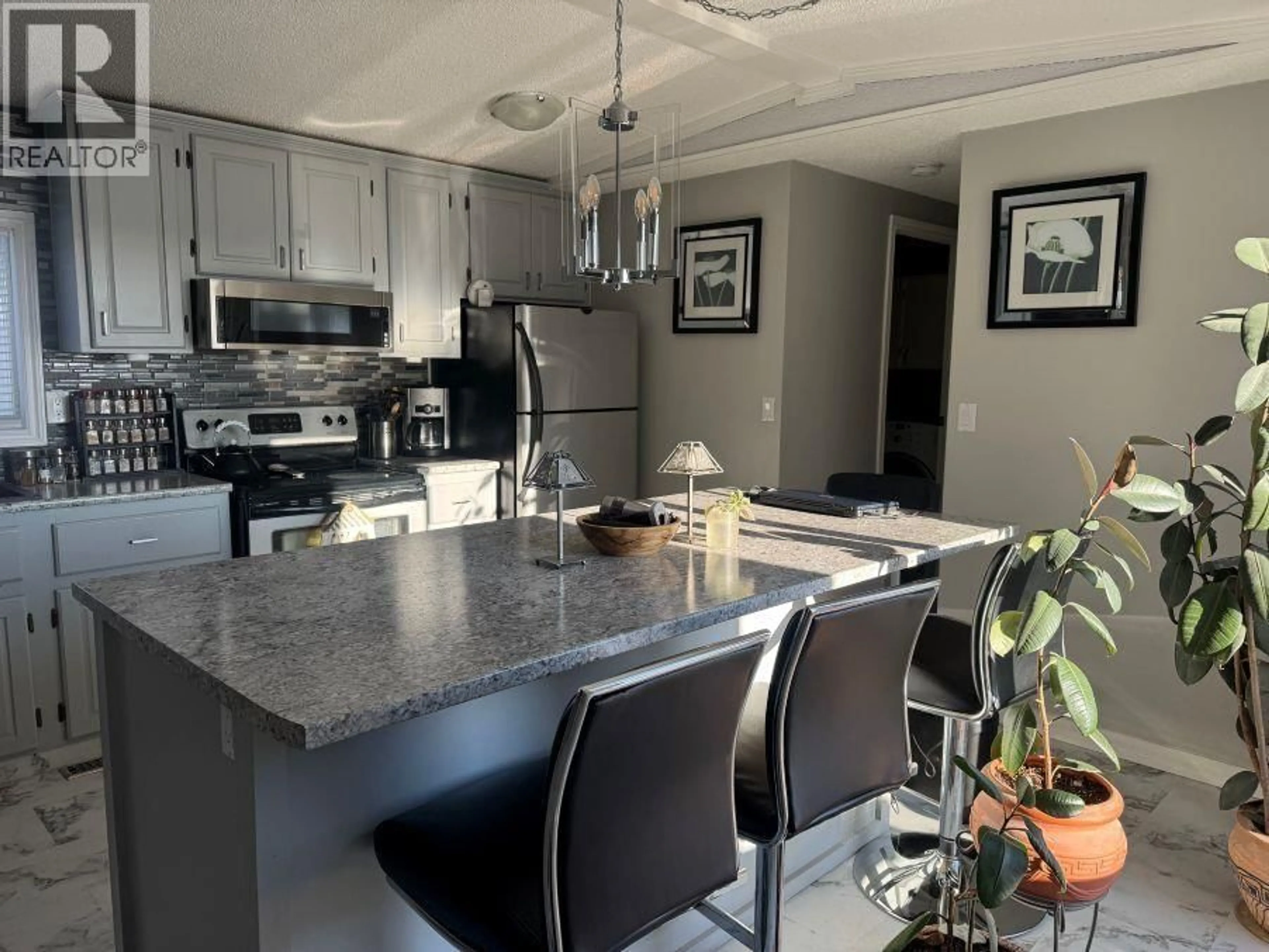 Open concept kitchen, unknown for 301 BLACKBURN ROAD, Prince George British Columbia V2N6G1