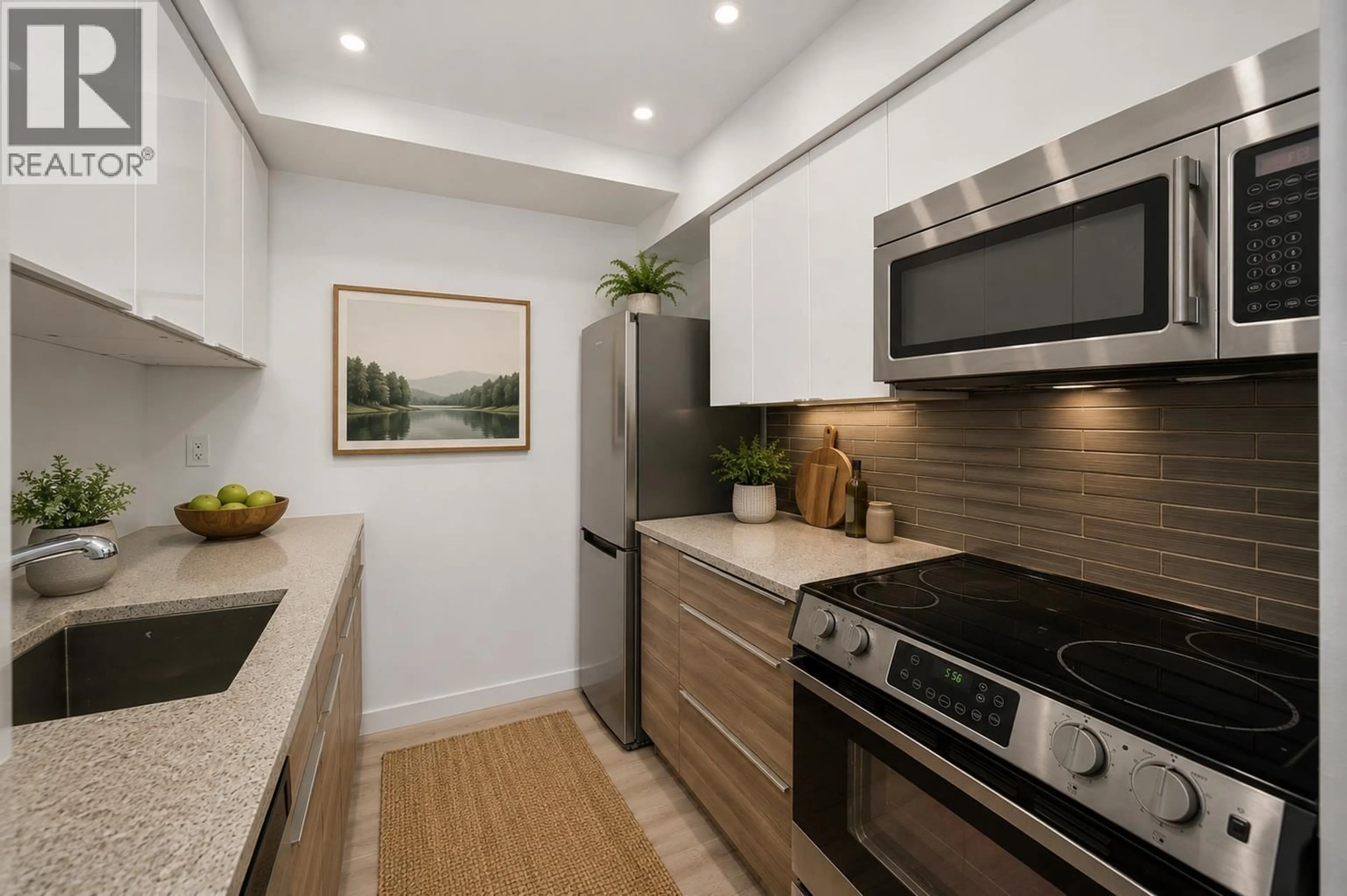Open concept kitchen, ceramic/tile floor for 103 - 1365 4TH AVENUE, Vancouver British Columbia V6H3Y8