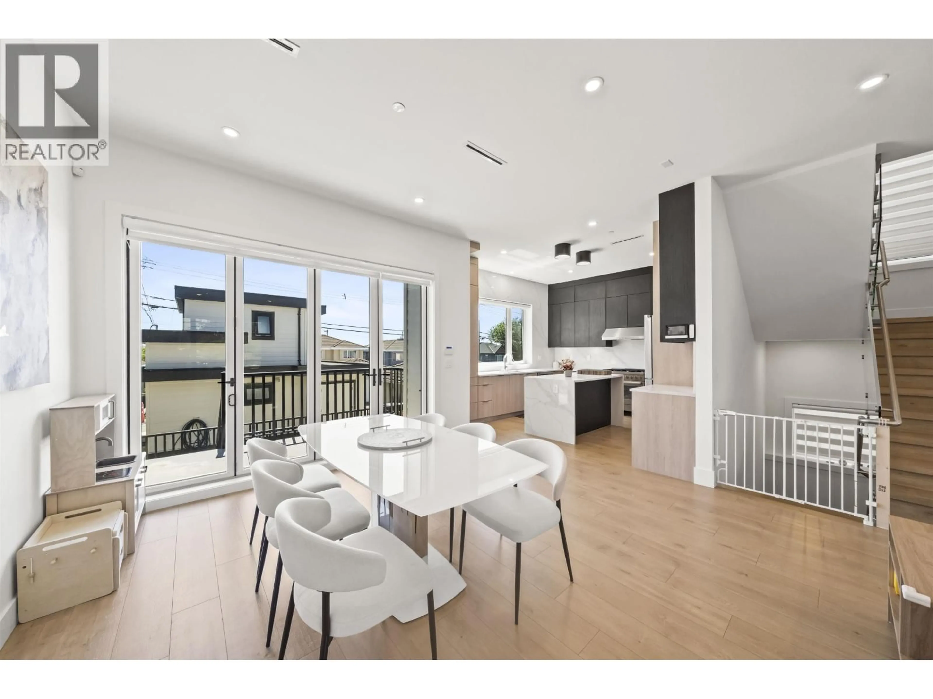 Open concept kitchen, unknown for 742 58TH AVENUE, Vancouver British Columbia V5X1W3