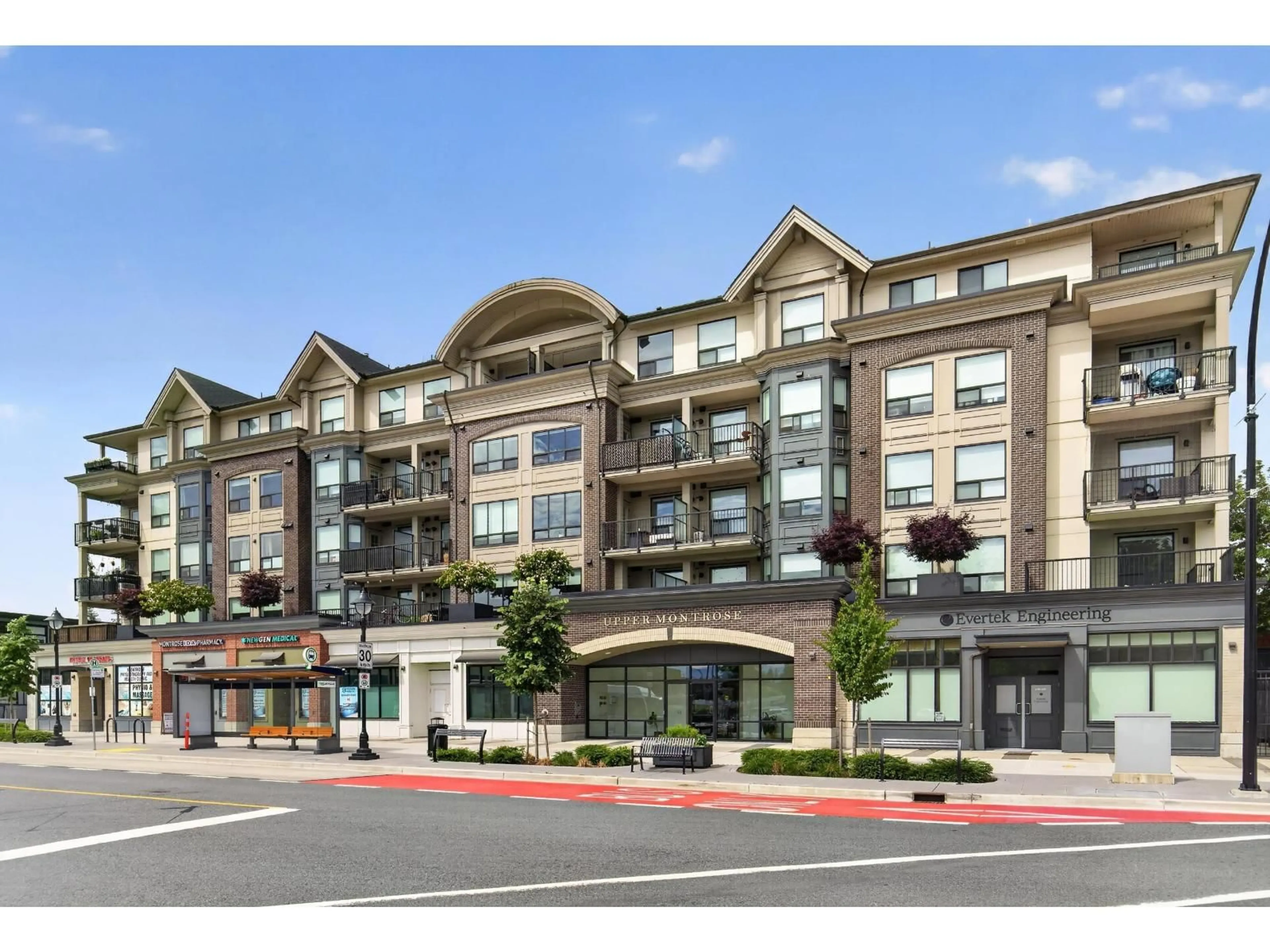 Unknown for 213 - 2493 MONTROSE AVENUE, Abbotsford British Columbia V2S0L4