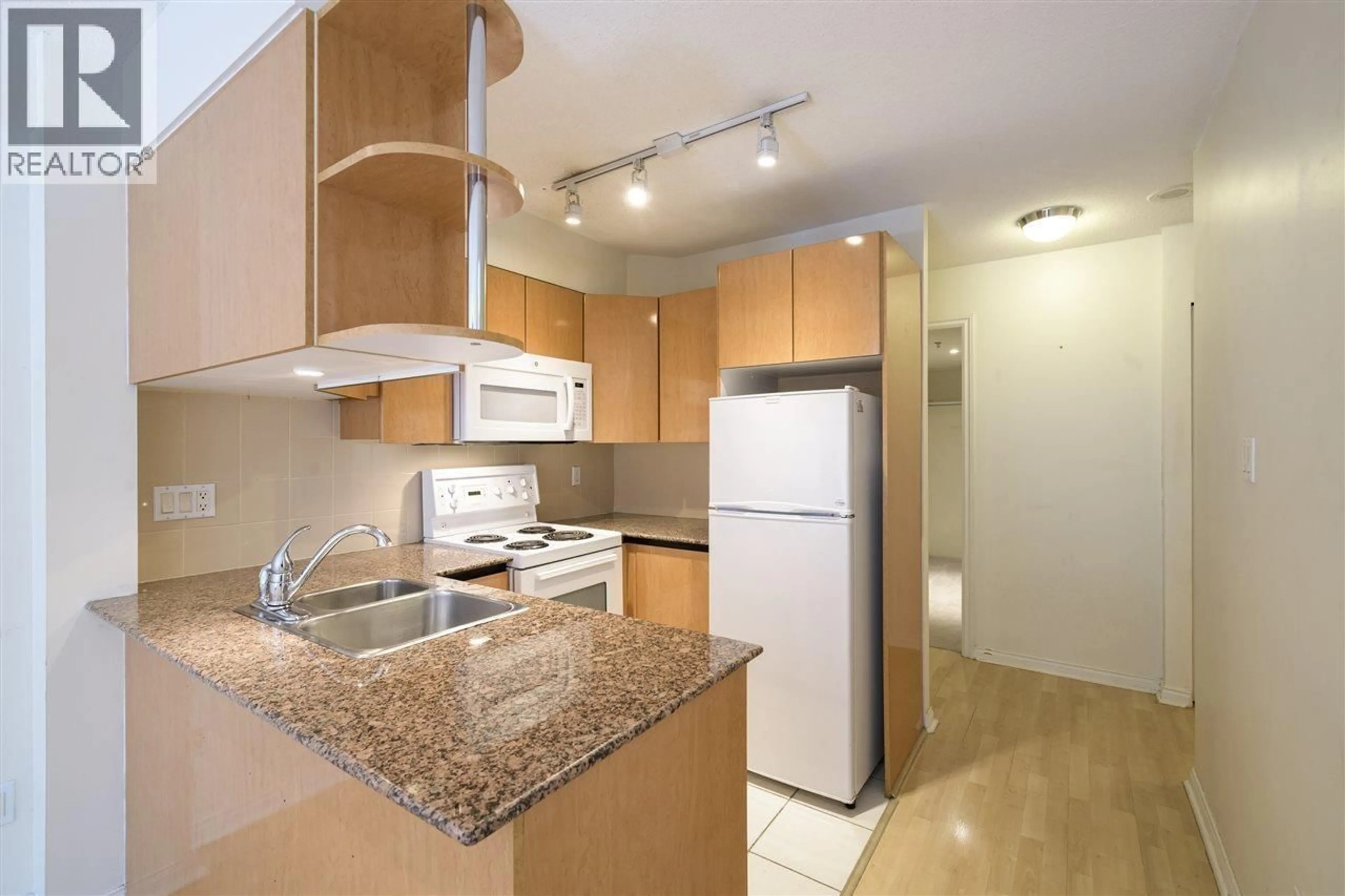 Standard kitchen, unknown for 508 - 1189 HOWE STREET, Vancouver British Columbia V6Z2X4