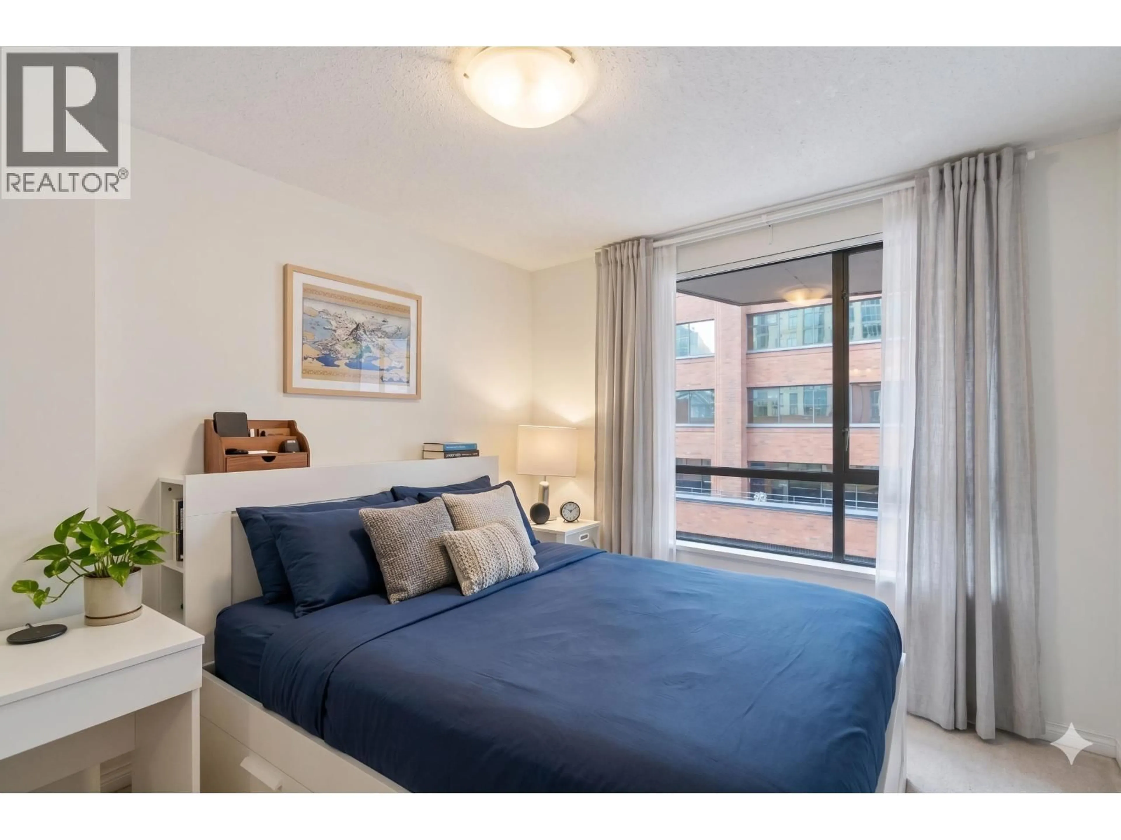 Bedroom with bed, unknown for 508 - 1189 HOWE STREET, Vancouver British Columbia V6Z2X4