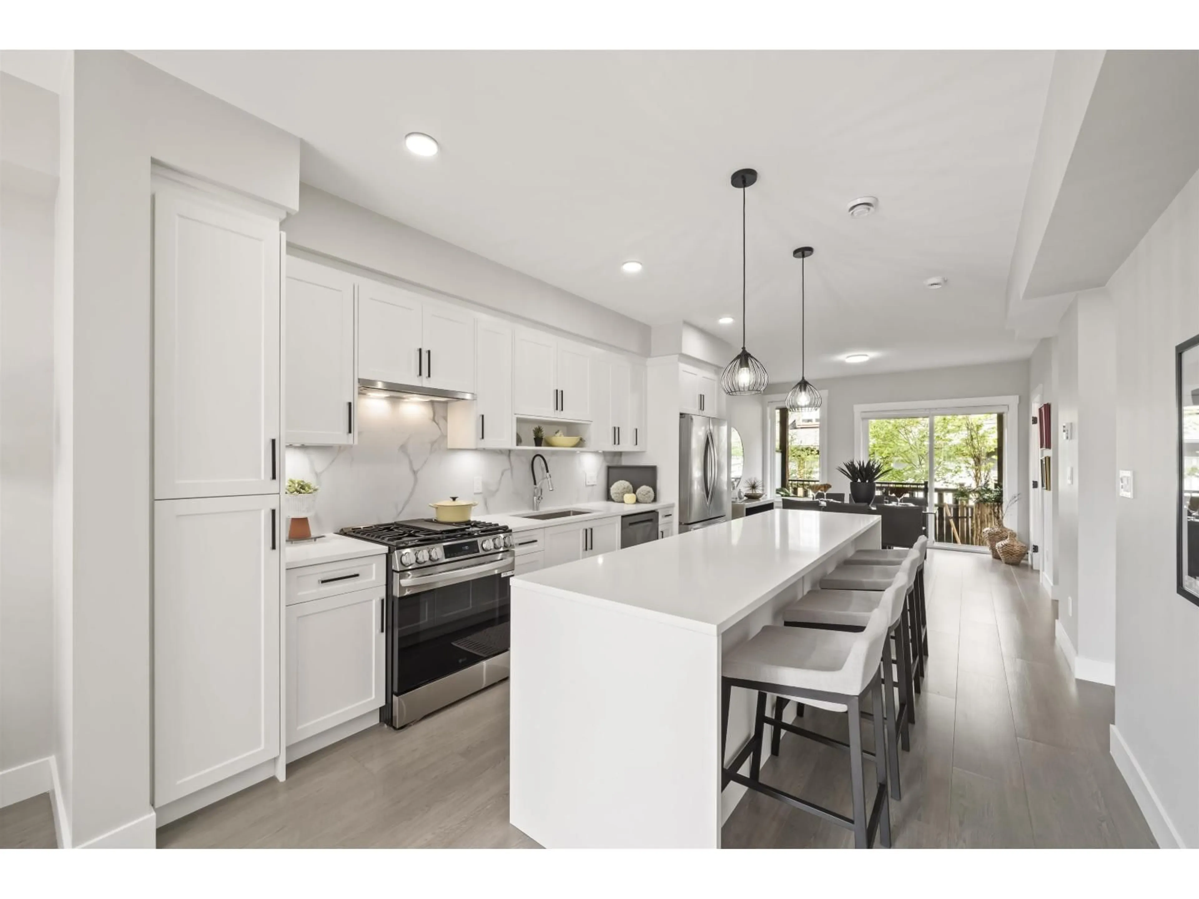 Open concept kitchen, ceramic/tile floor for 25 - 17155 79A AVENUE, Surrey British Columbia V0N0V0