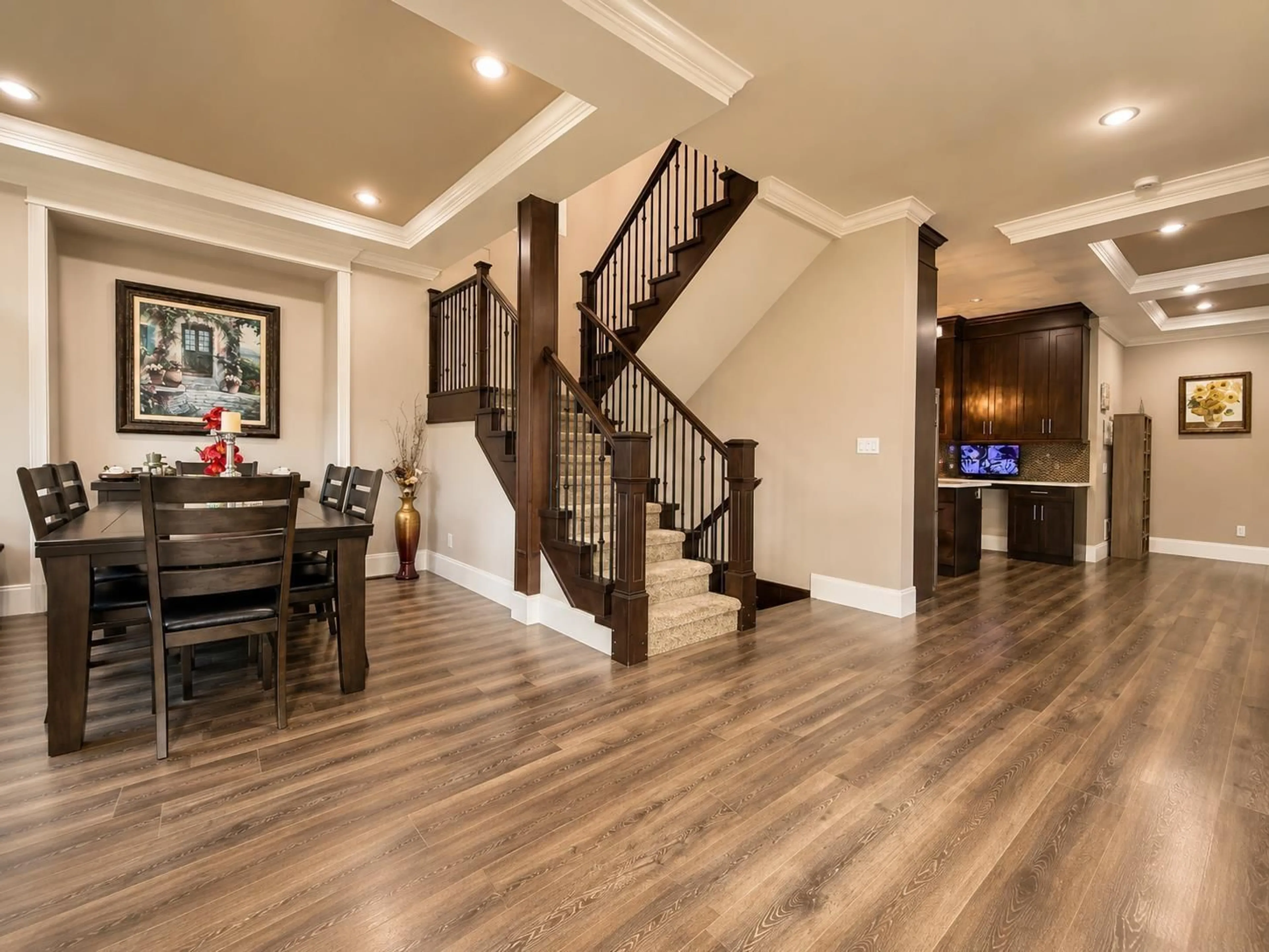 Indoor entryway for 20940 80A AVENUE, Langley British Columbia V2Y0R3