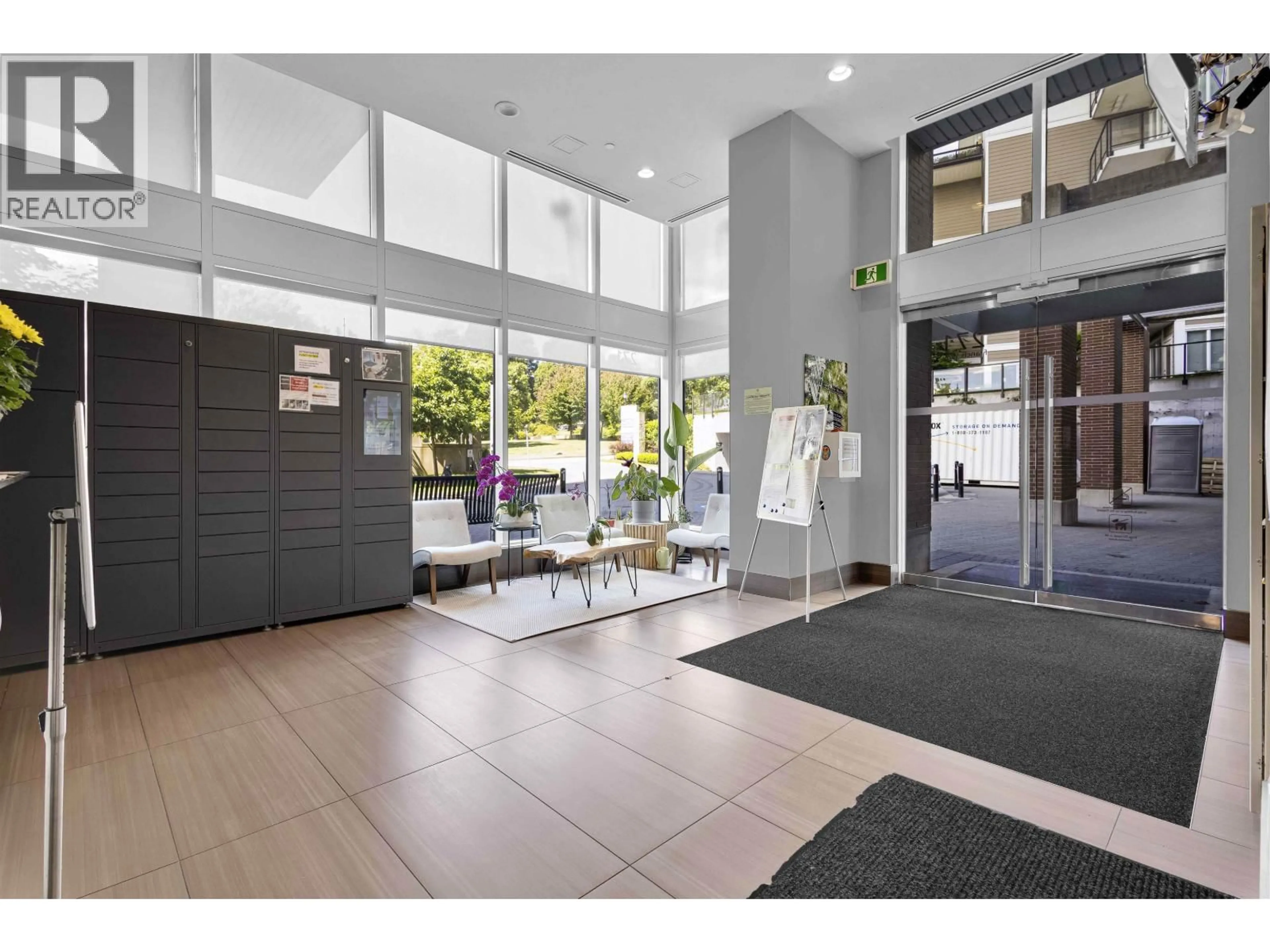 Indoor foyer for 107 - 217 FRANCIS WAY, New Westminster British Columbia V3L0H2