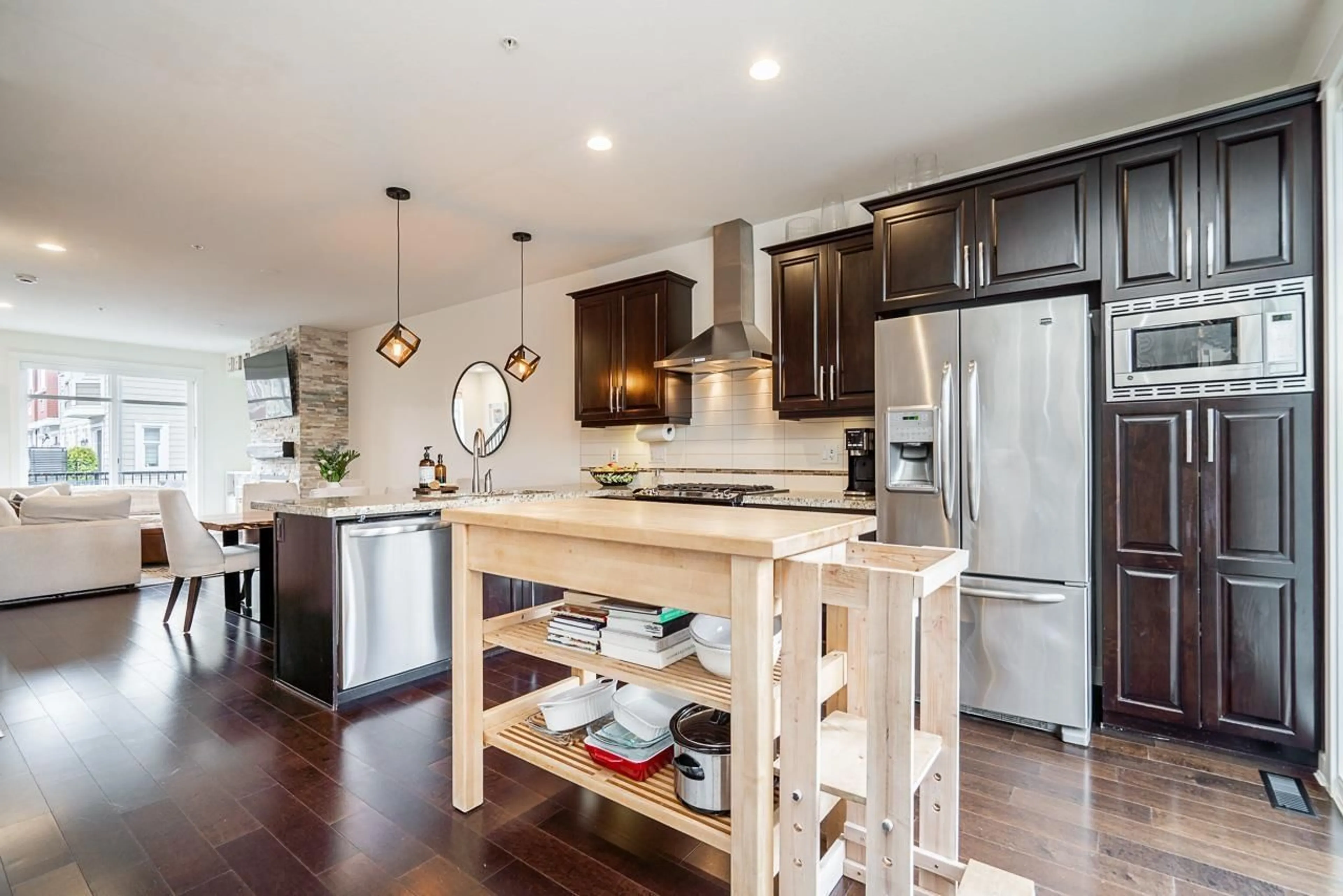 Open concept kitchen, unknown for 44 - 8068 207 STREET, Langley British Columbia V2Y0M9