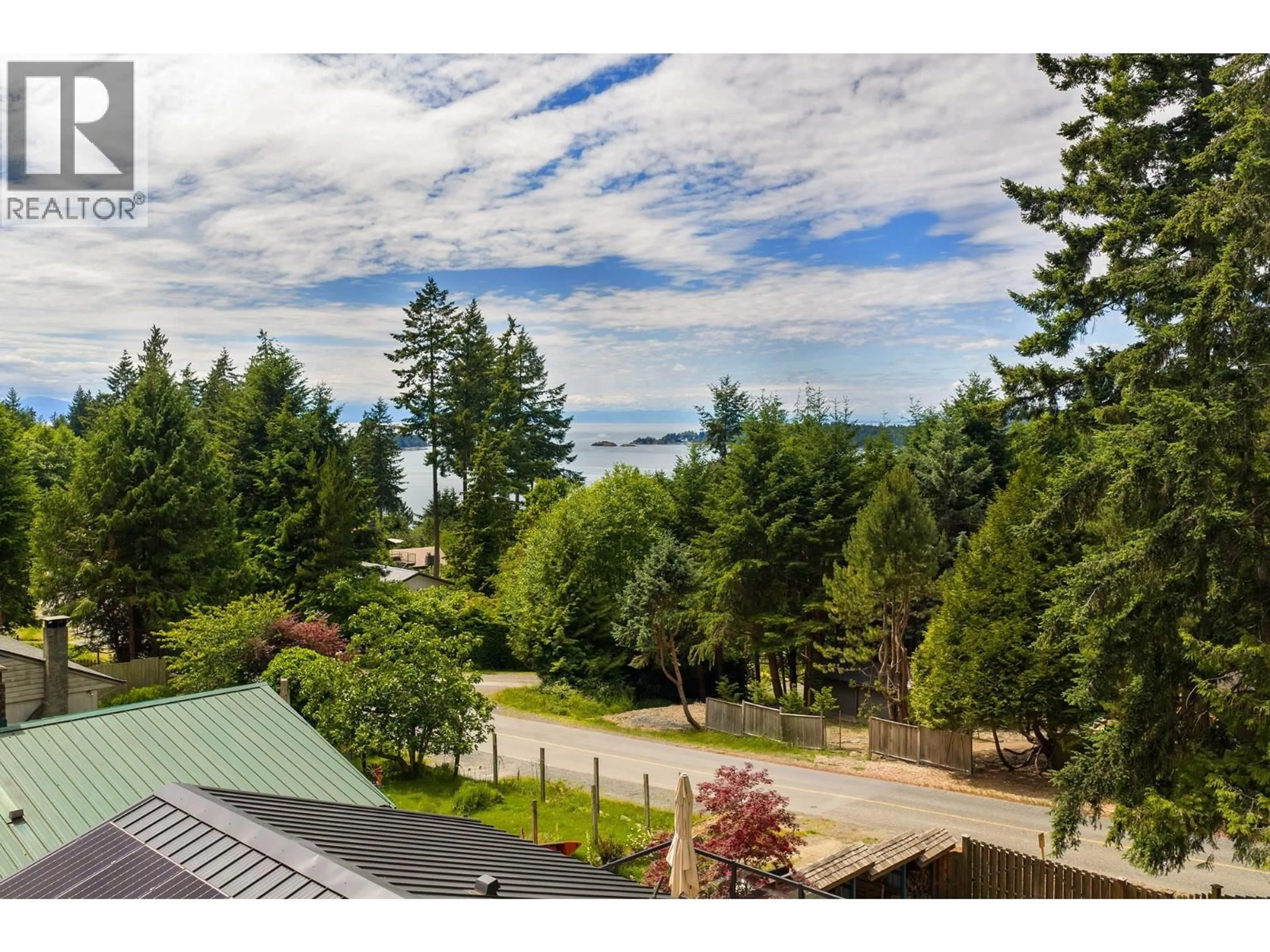 A pic from outside/outdoor area/front of a property/back of a property/a pic from drone, unknown for 1569 WHITESAILS DRIVE, Bowen Island British Columbia V0N1G2