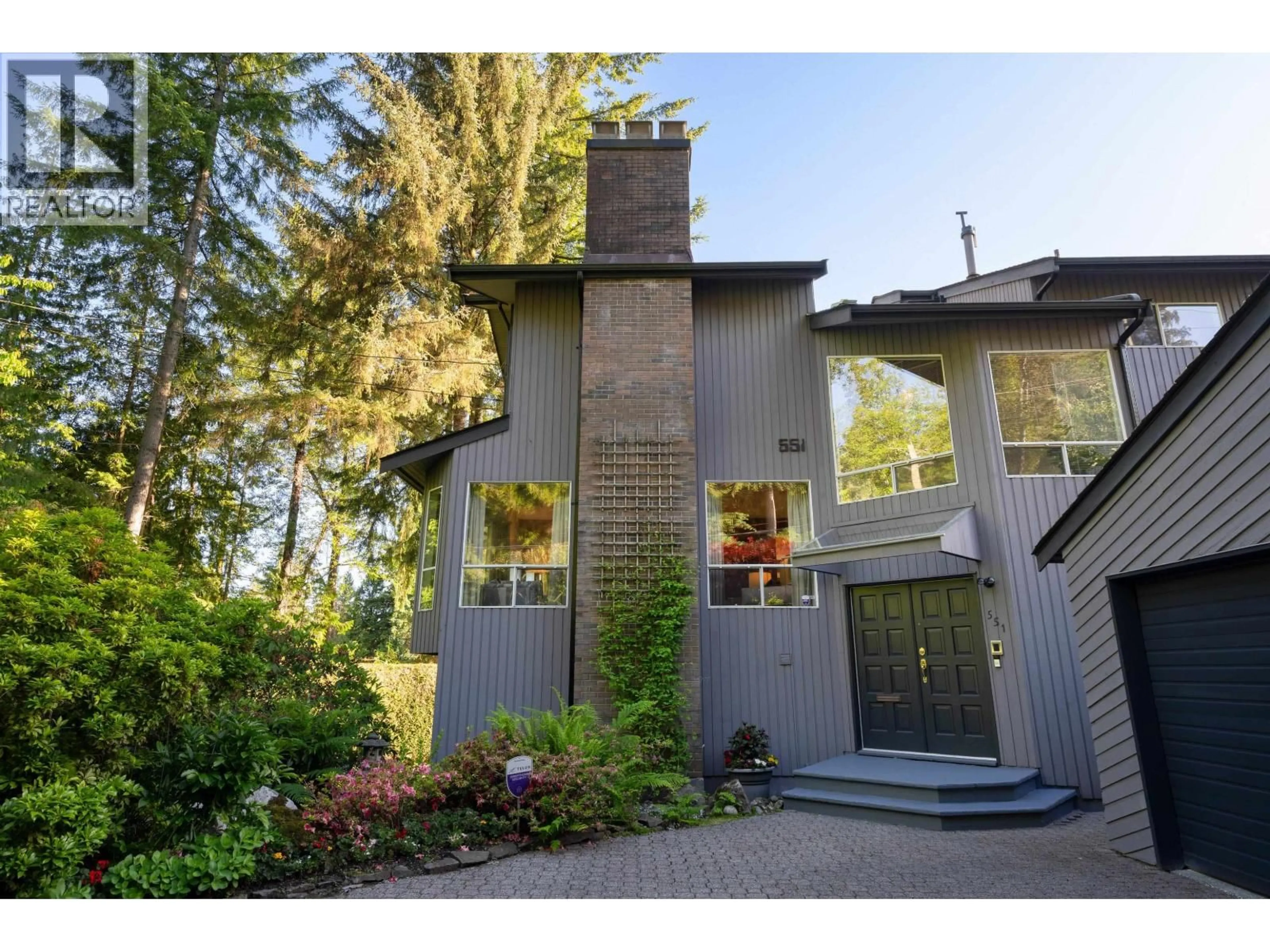 Unknown for 551 PALISADE DRIVE, North Vancouver British Columbia V7R2H9