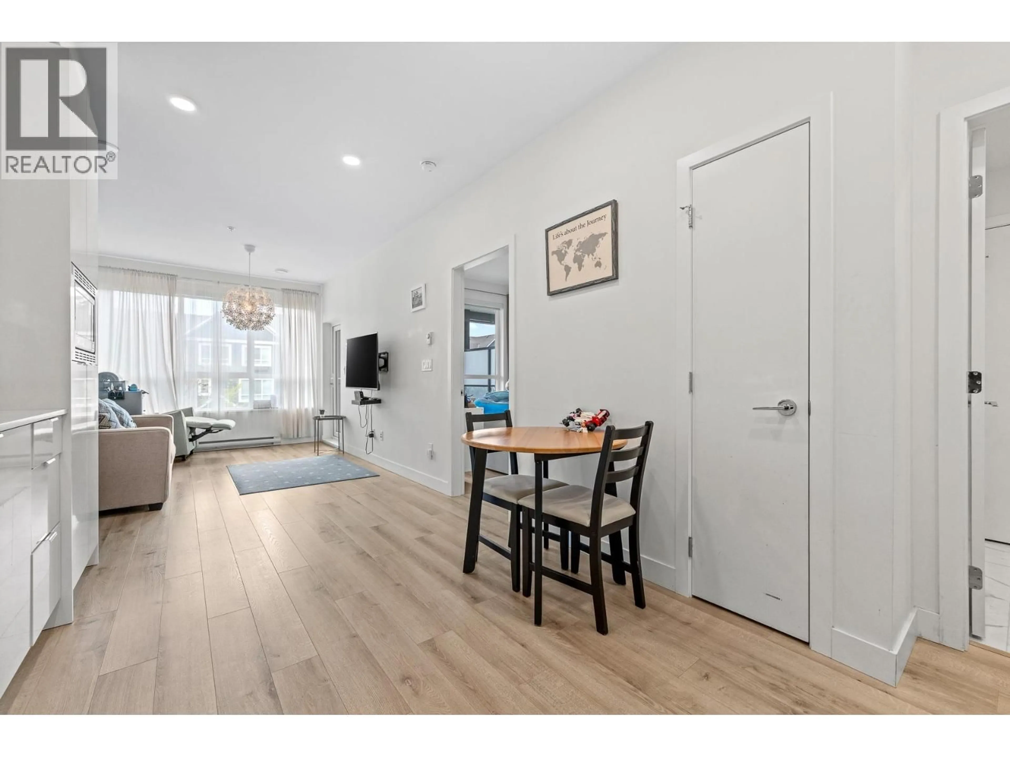 Unknown for 215 - 1892 STARLING DRIVE, Tsawwassen British Columbia V4M0C7