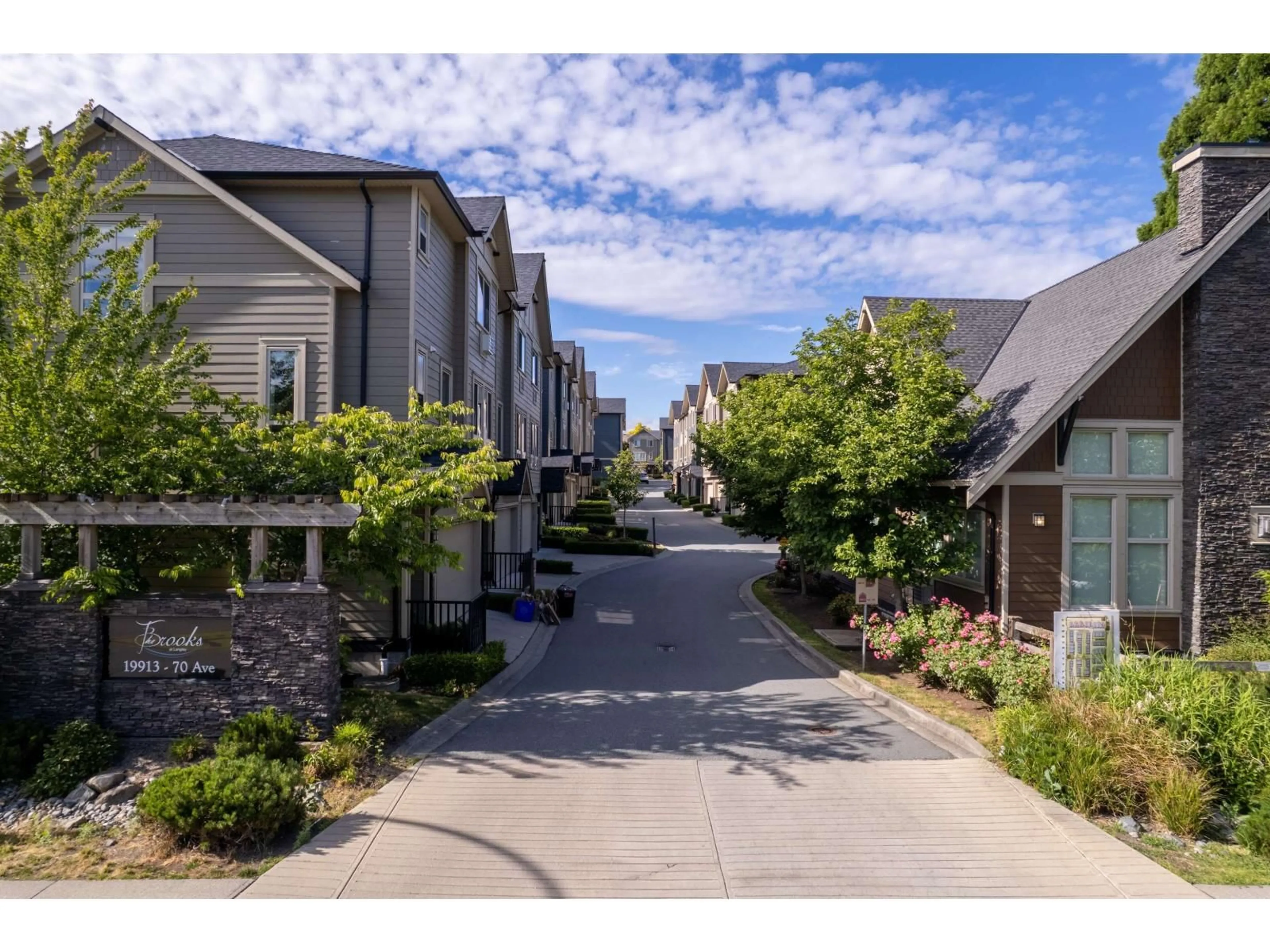 A pic from outside/outdoor area/front of a property/back of a property/a pic from drone, street for 37 - 19913 70 AVENUE, Langley British Columbia V2Y0S9