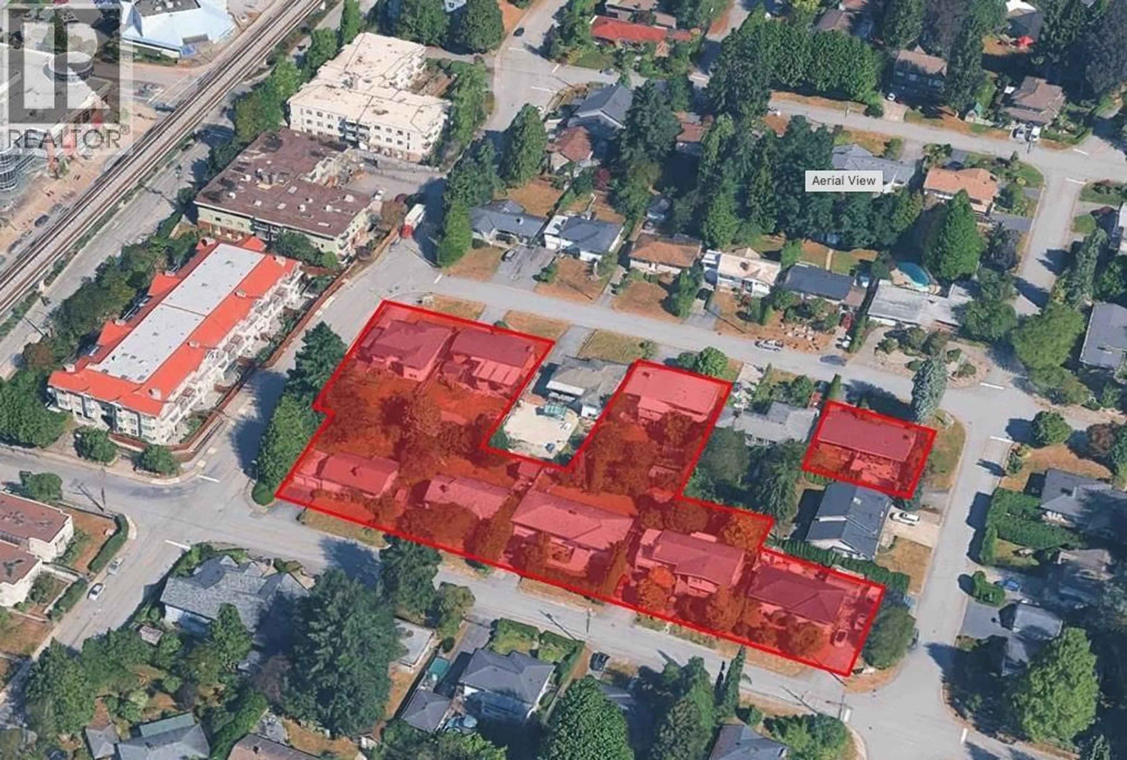 A pic from outside/outdoor area/front of a property/back of a property/a pic from drone, building for 519 COCHRANE AVENUE, Coquitlam British Columbia V3J2A1