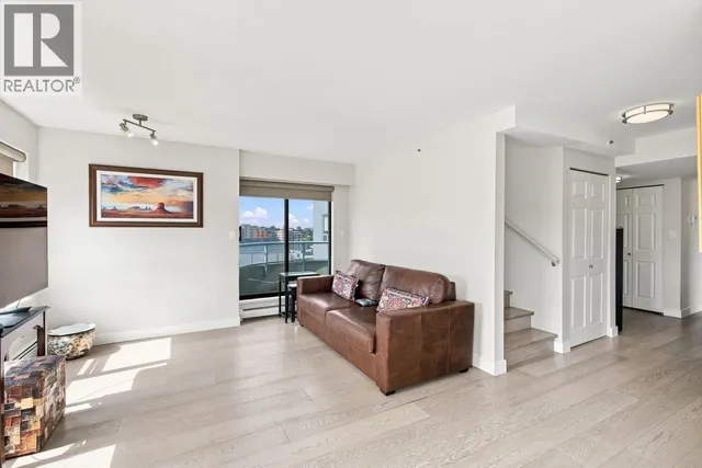 1001 - 1438 7TH AVENUE, Vancouver 5
